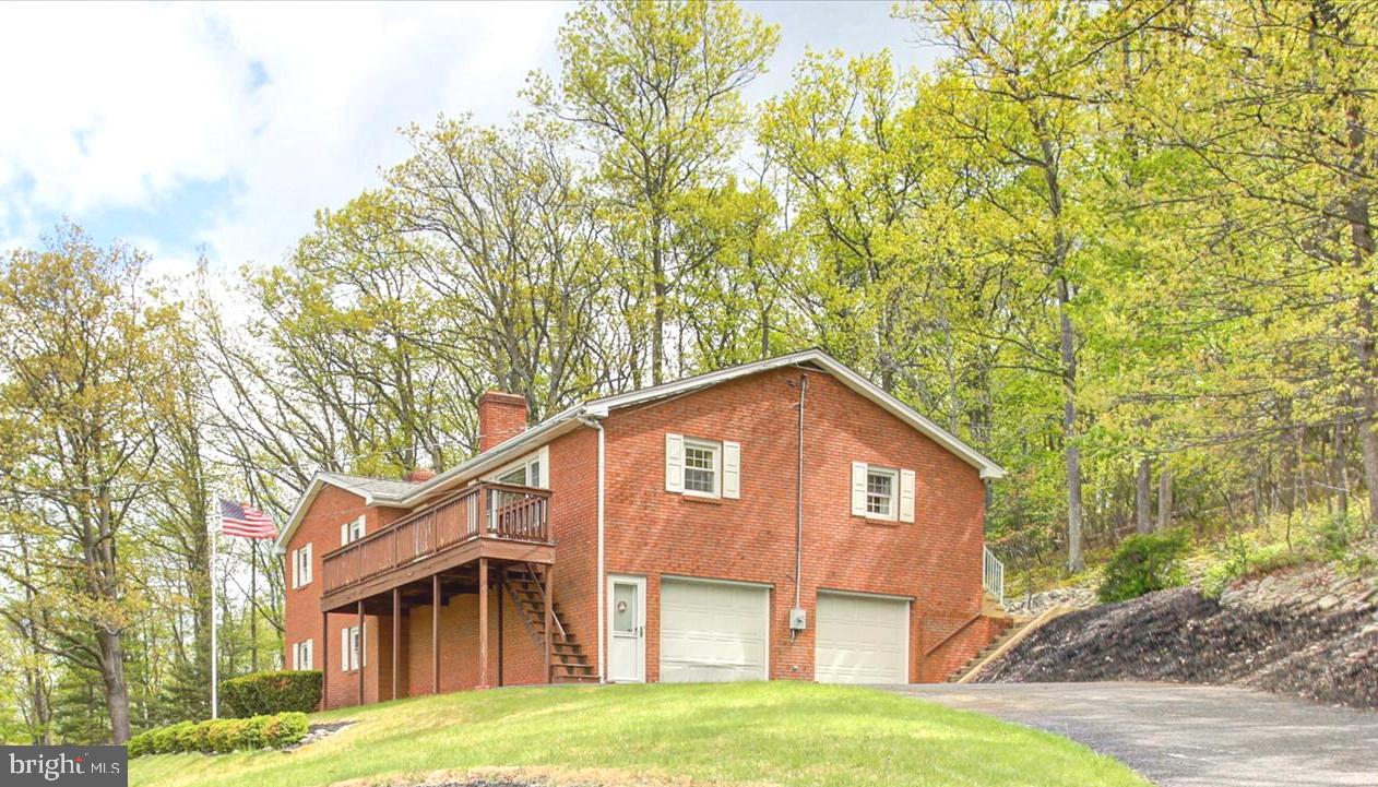 GREENE KNOLLS - Residential