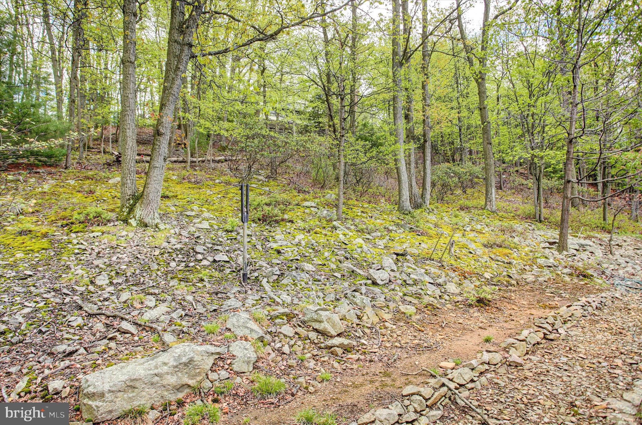 GREENE KNOLLS - Residential