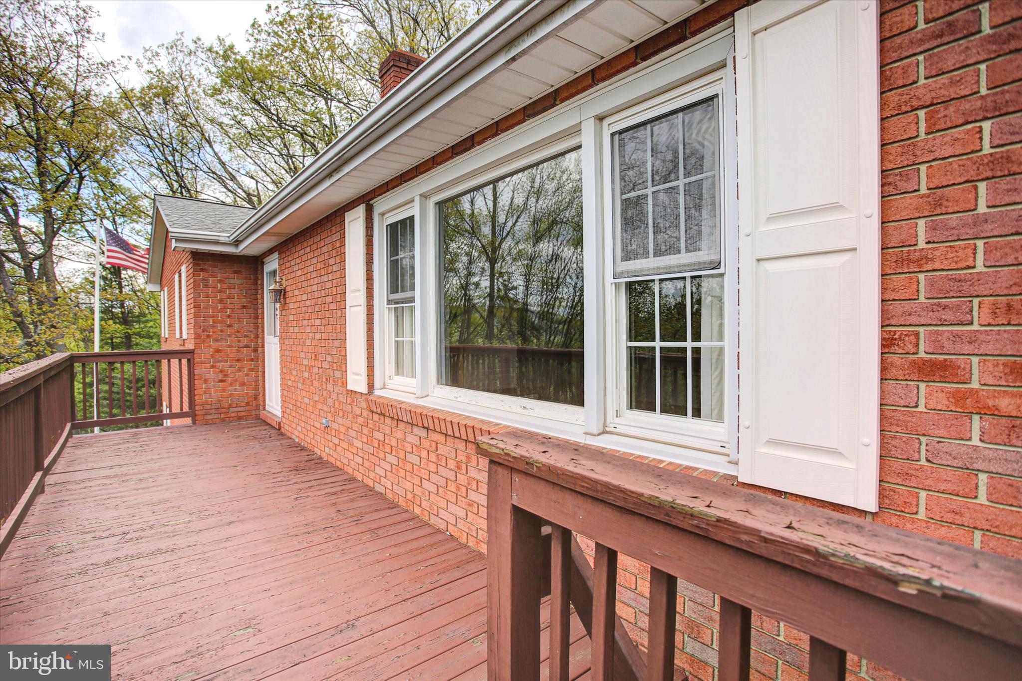 GREENE KNOLLS - Residential