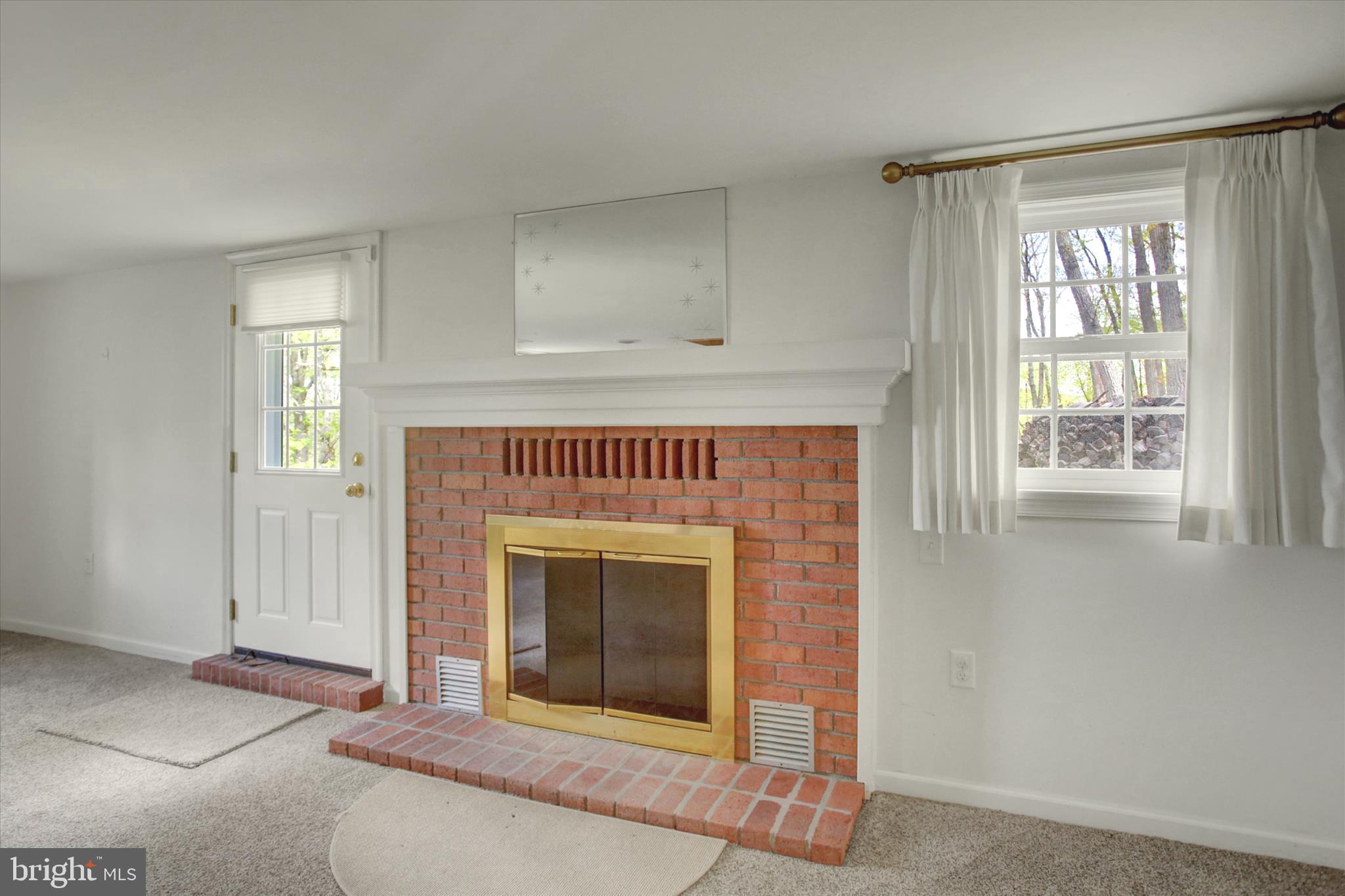 GREENE KNOLLS - Residential