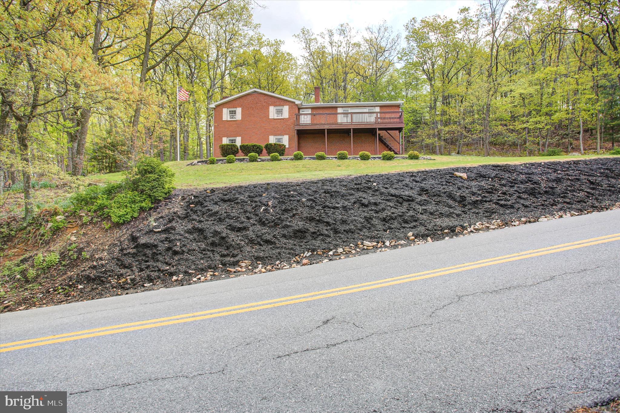 GREENE KNOLLS - Residential