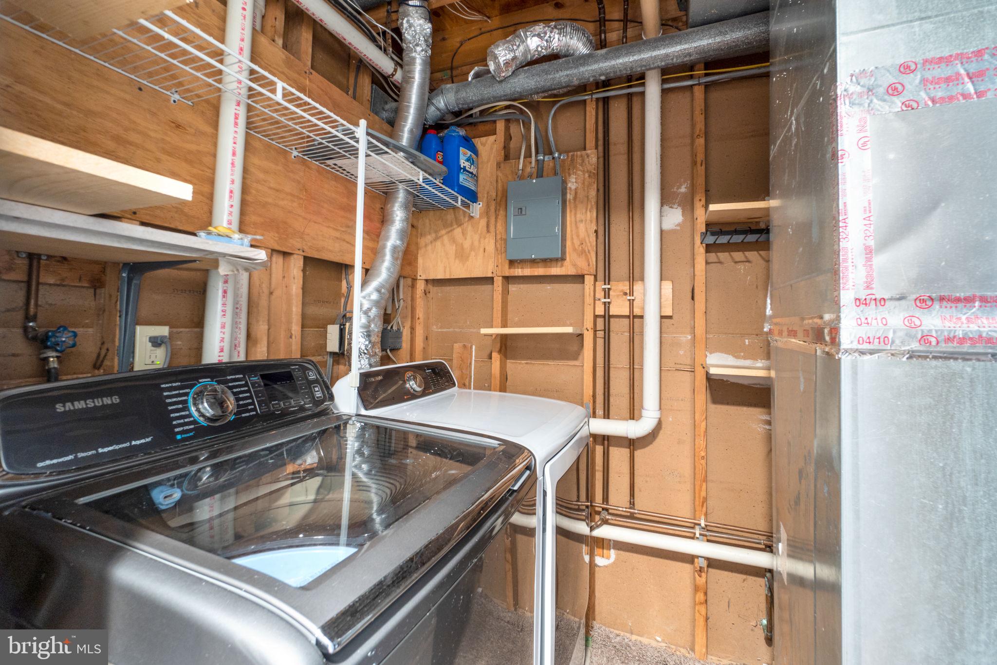 WOODLAND PARK - Residential