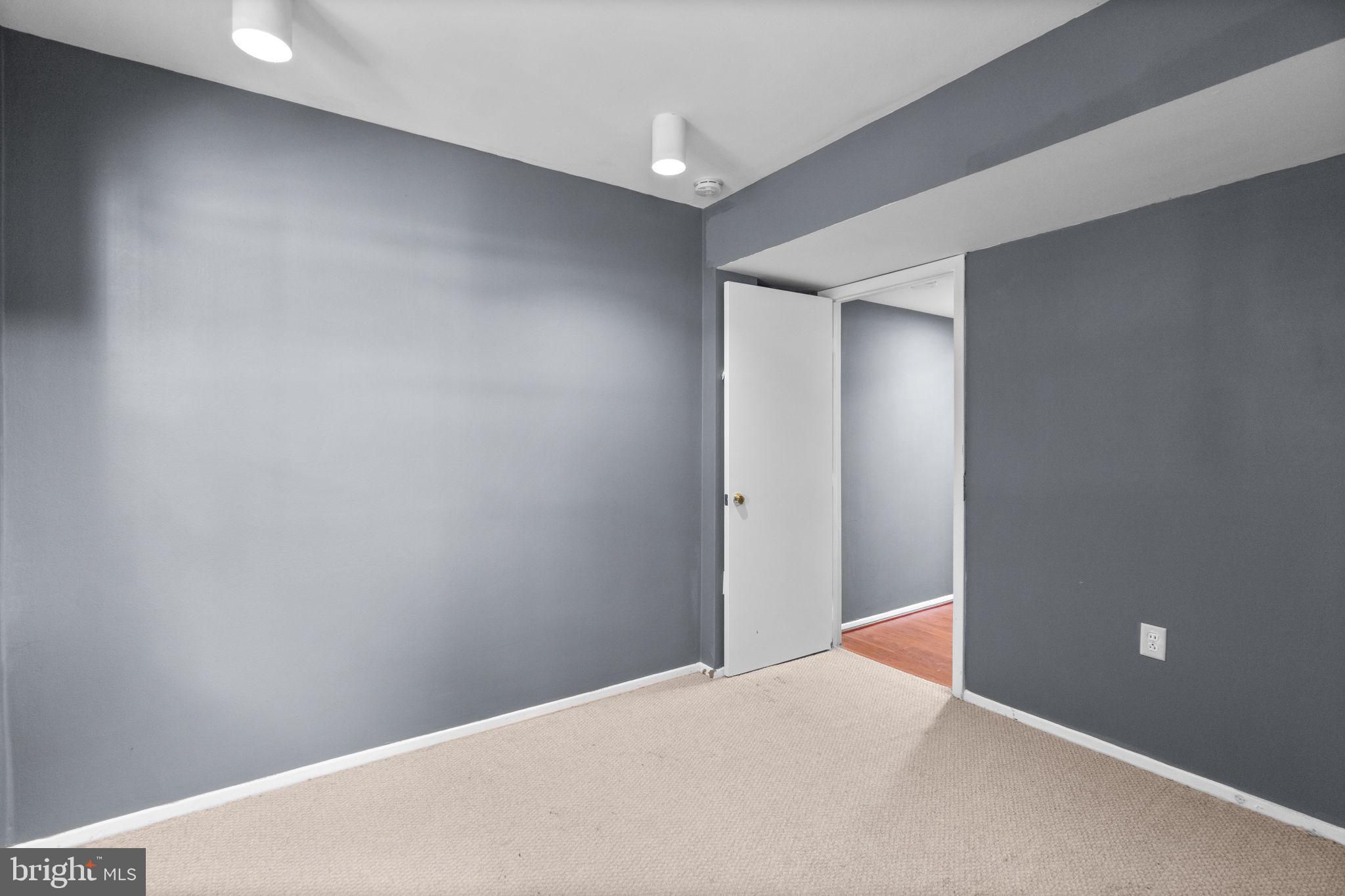 WOODLAND PARK - Residential