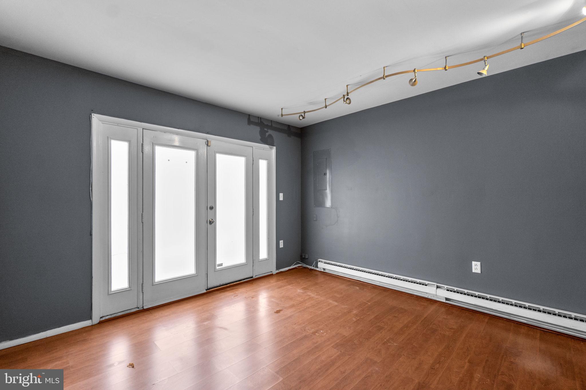 WOODLAND PARK - Residential