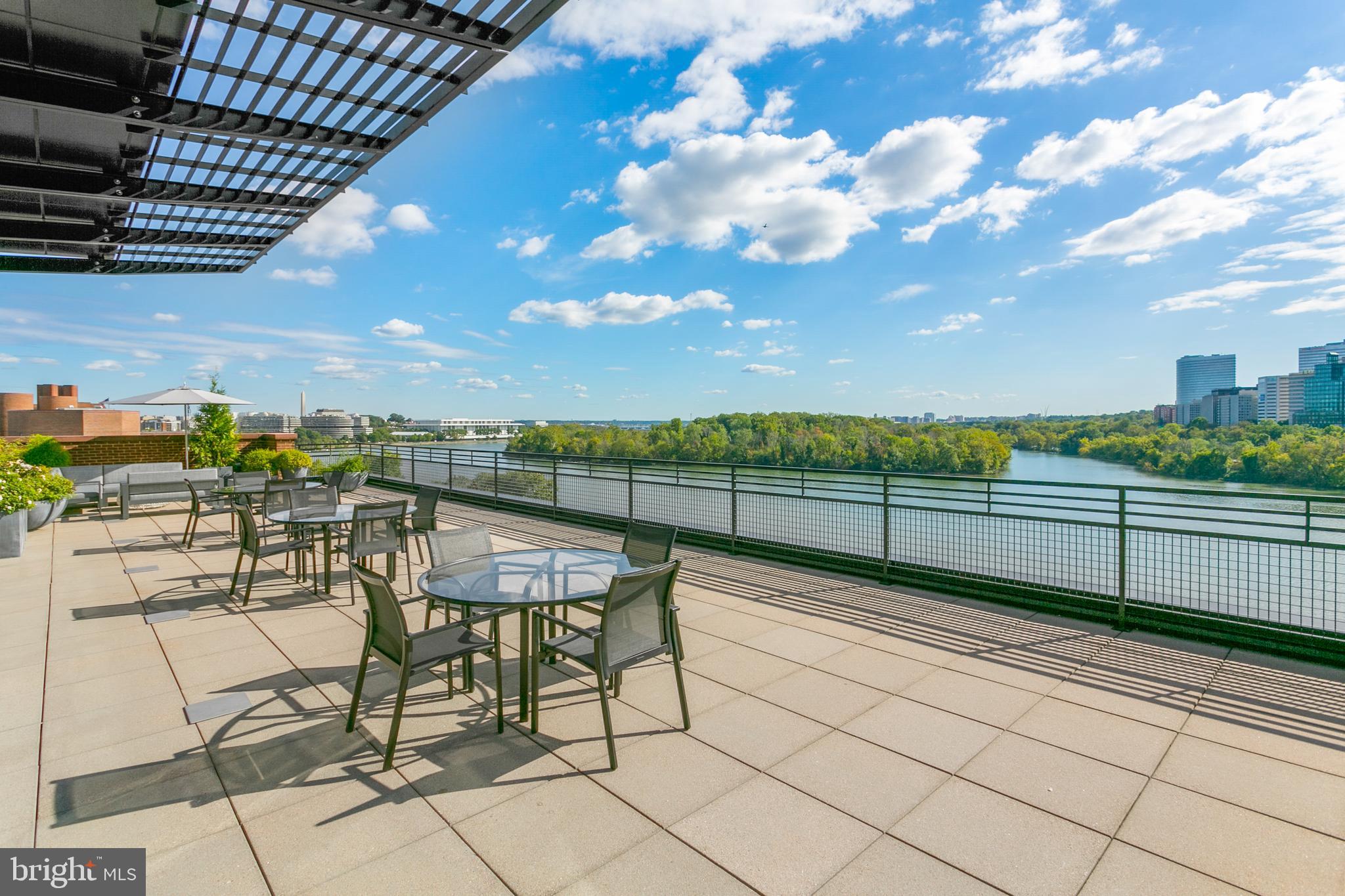 GEORGETOWN - Residential