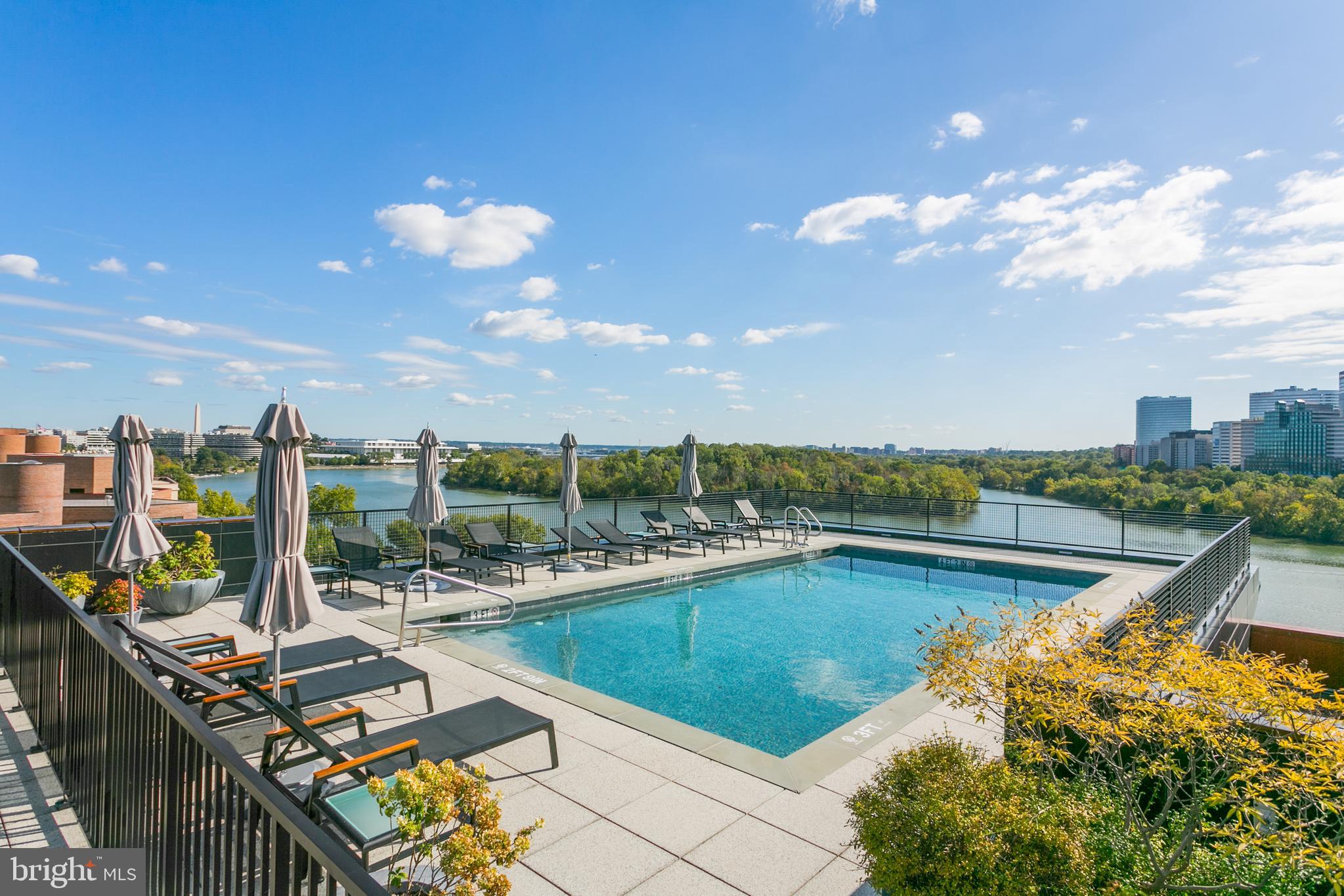 GEORGETOWN - Residential