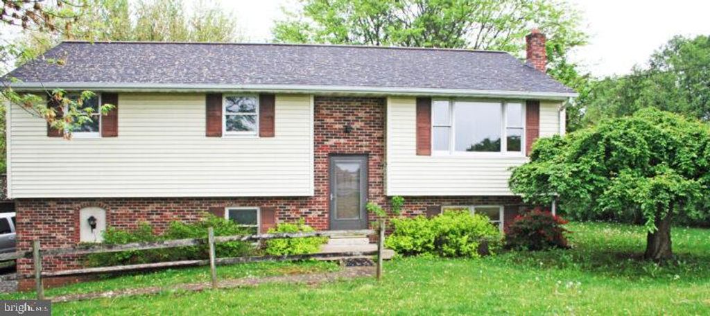 Photo of 2891 Newport Road, MANHEIM, PA 17545 (MLS # PALA2069796)