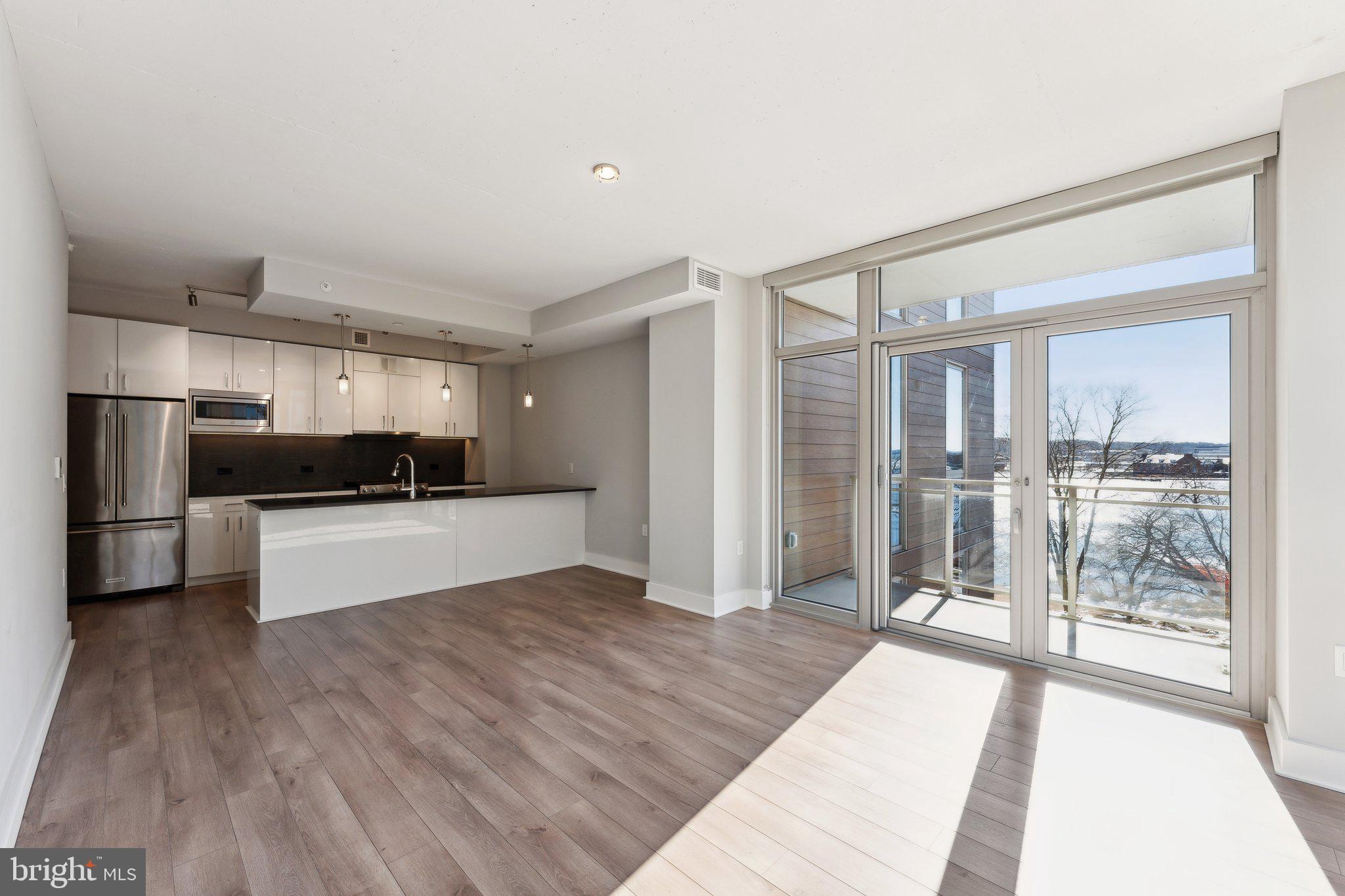 88 V STREET SW 509