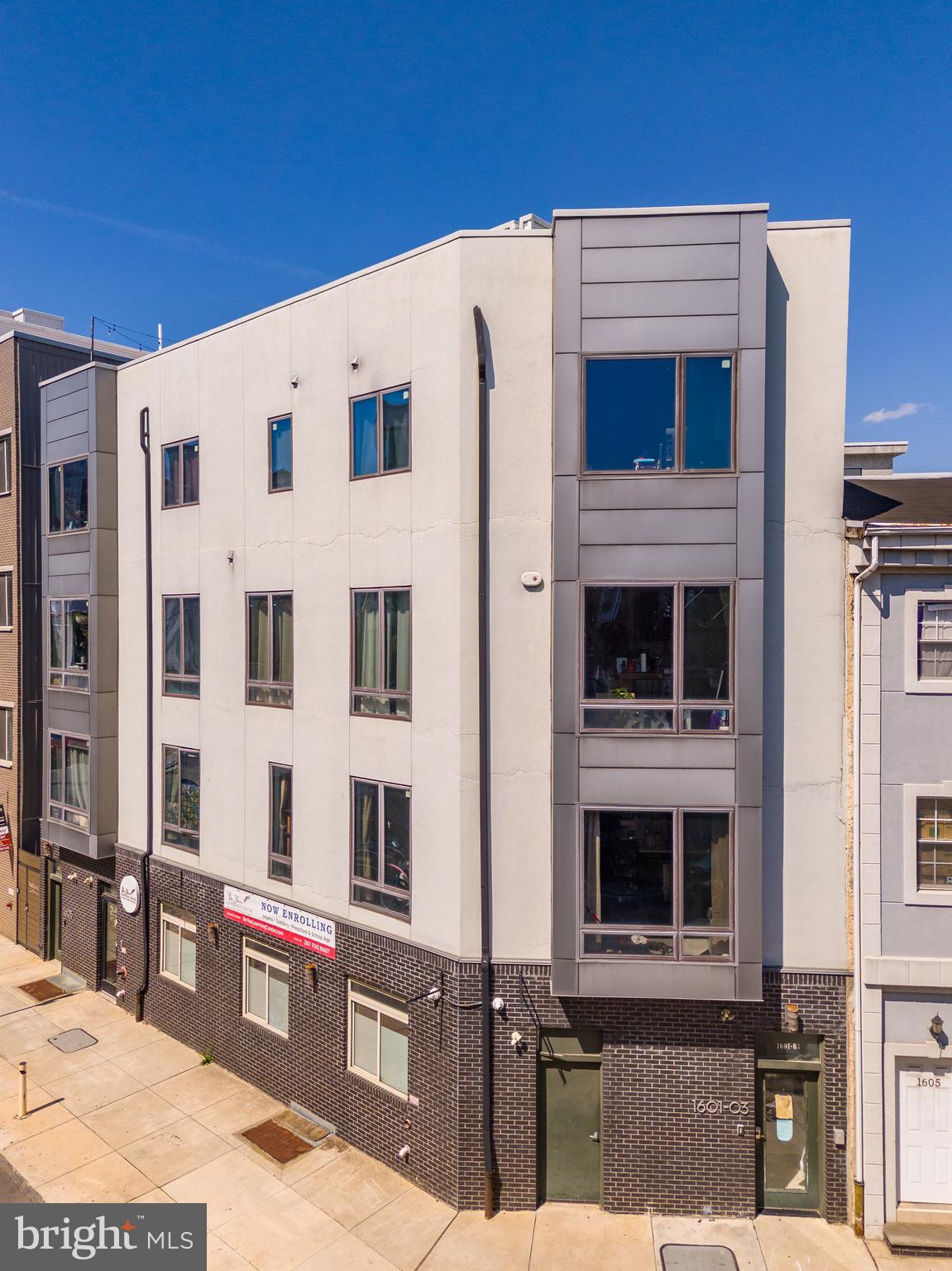 FRANCISVILLE - Residential Income
