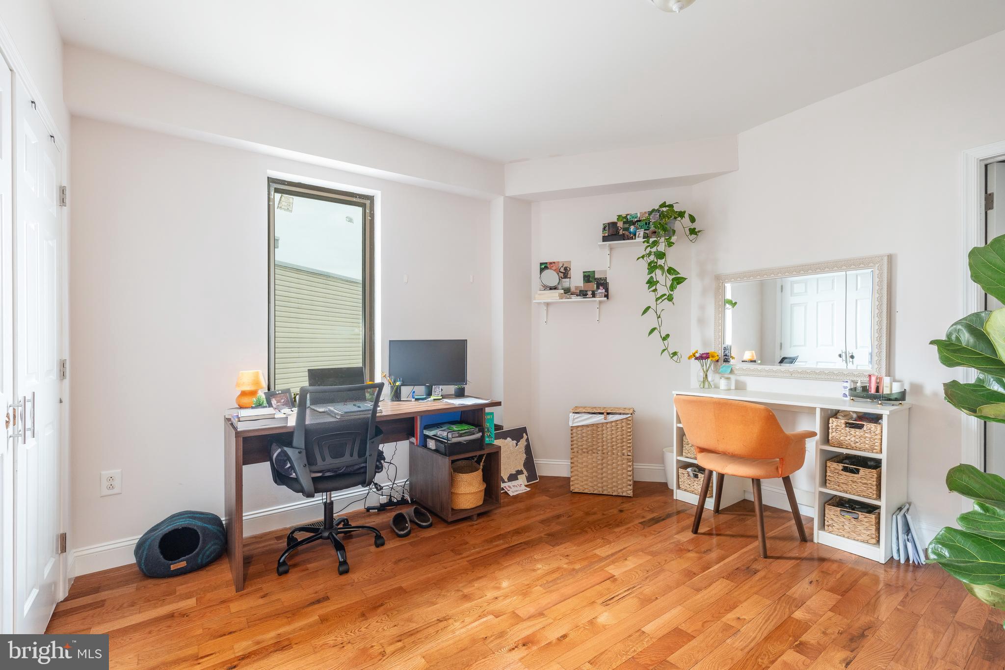 FRANCISVILLE - Residential Income