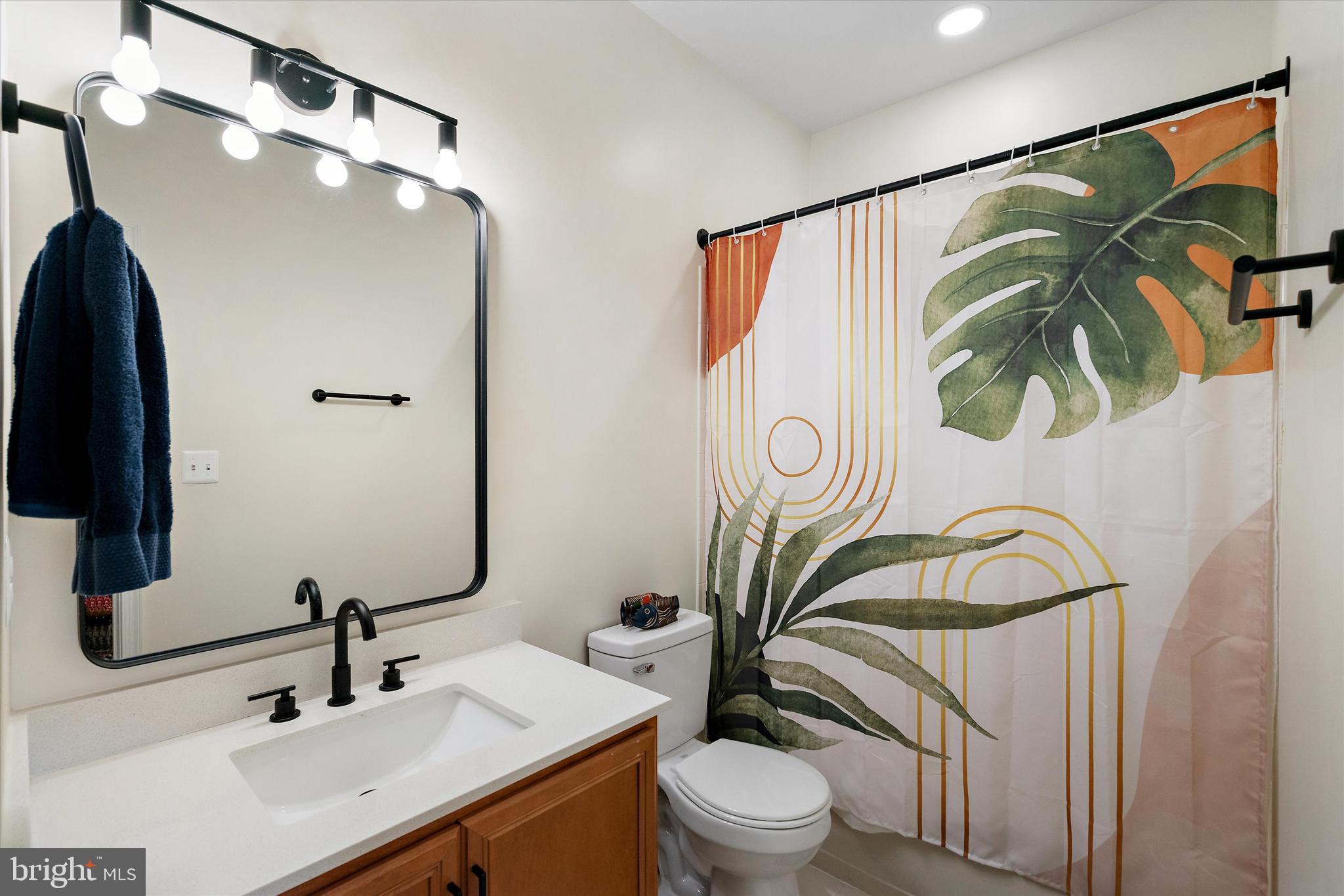 SOUTH RIDING - Residential