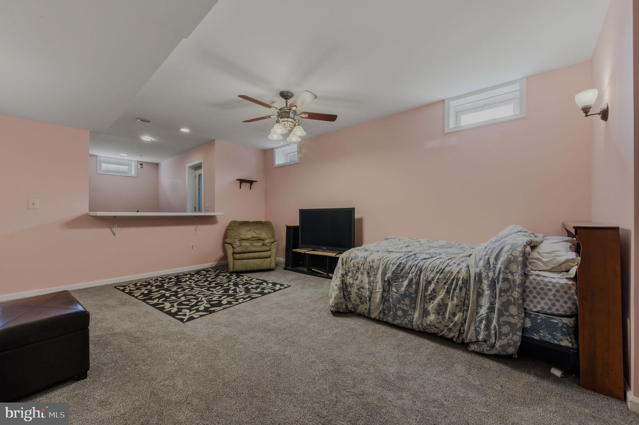 FARMINGTON - Residential