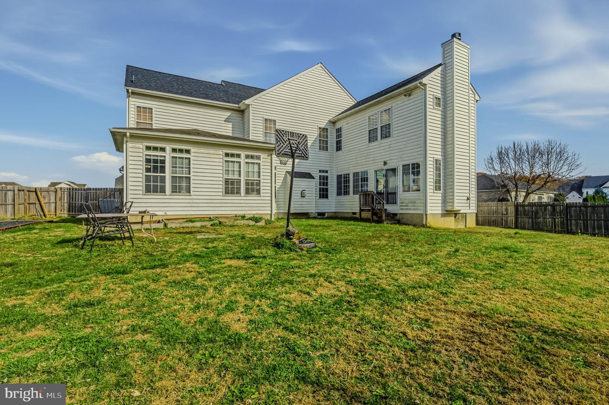 FARMINGTON - Residential