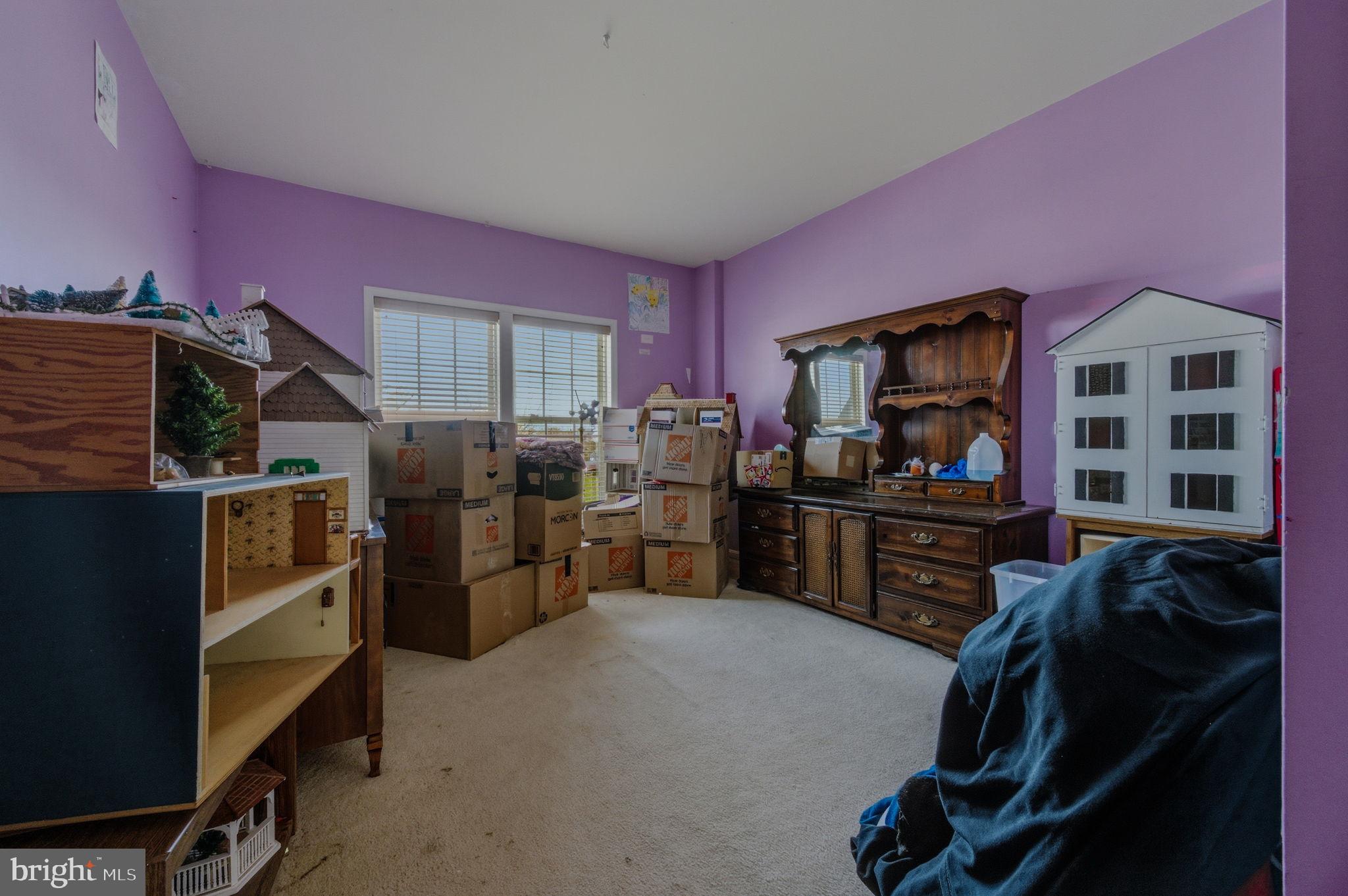 FARMINGTON - Residential