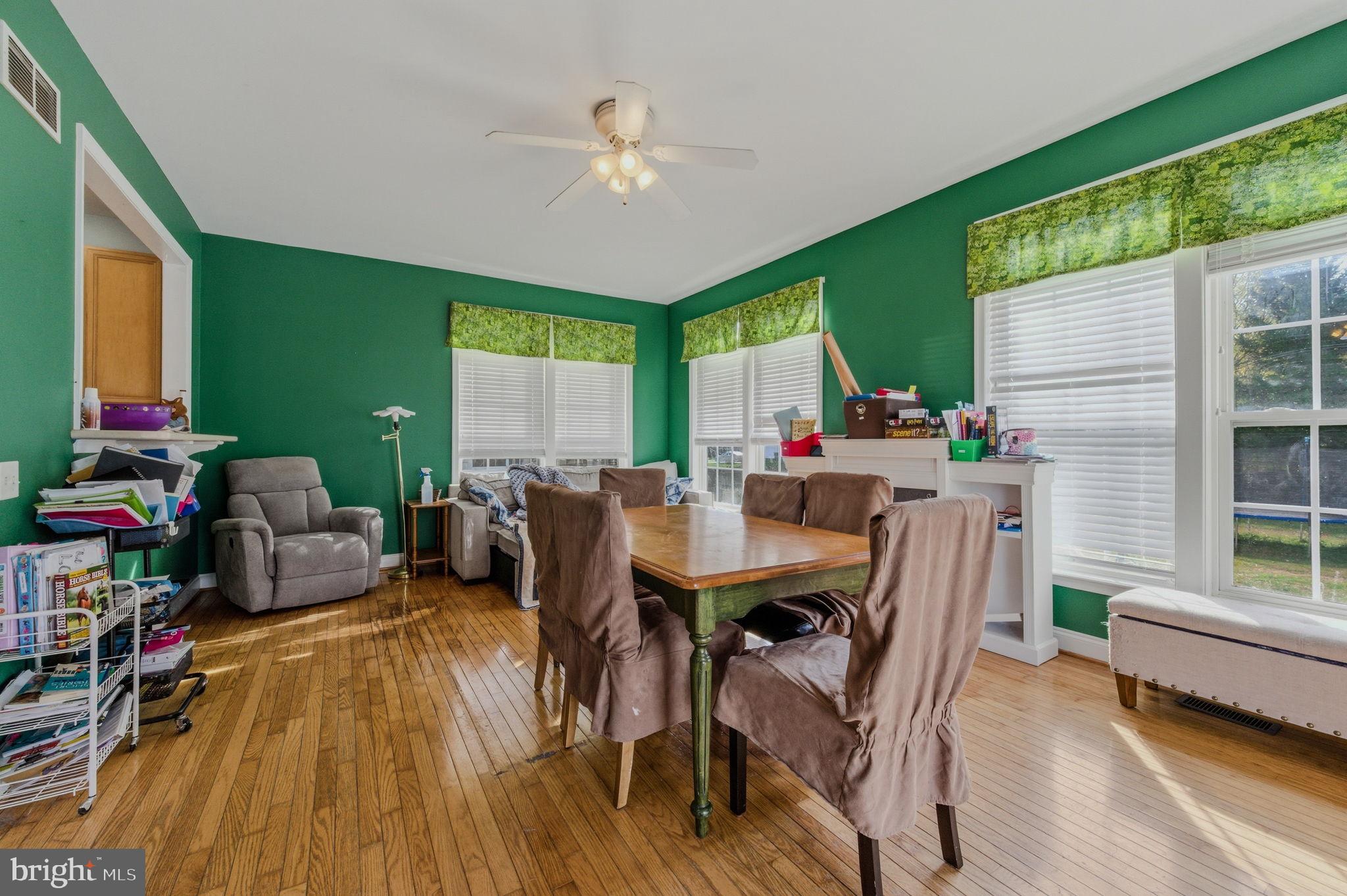 FARMINGTON - Residential