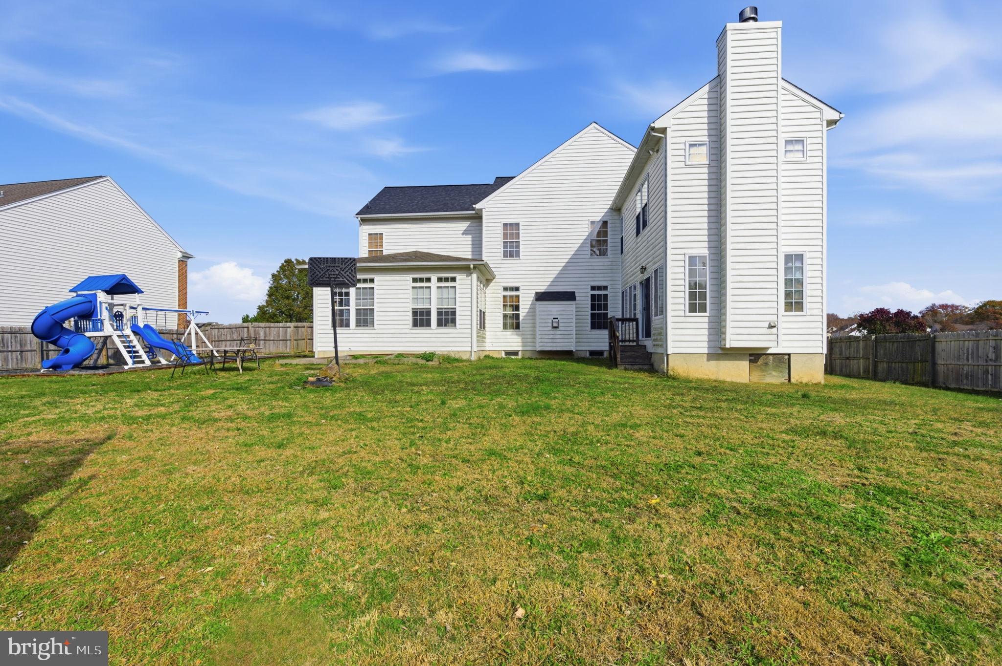 FARMINGTON - Residential