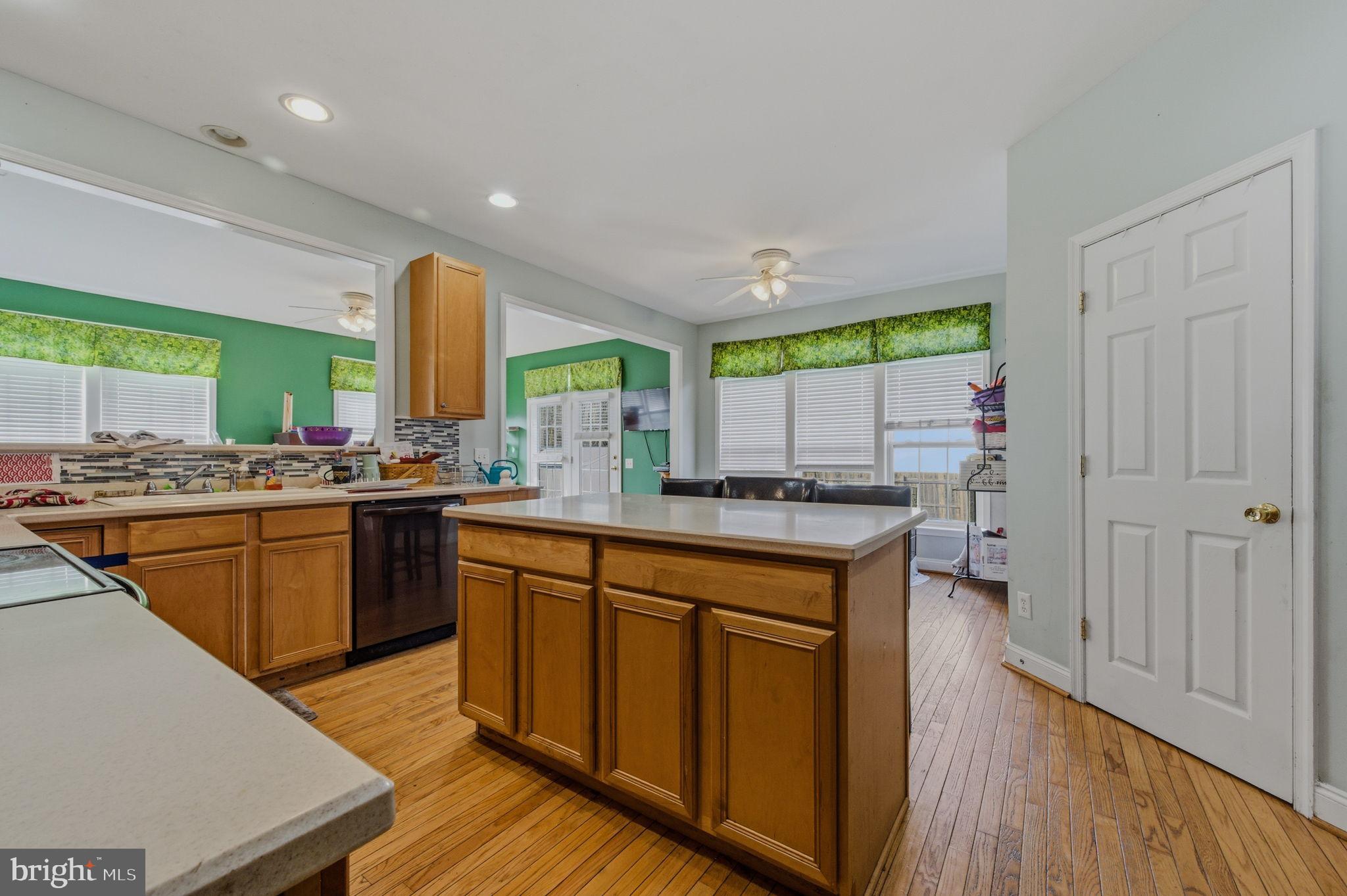 FARMINGTON - Residential