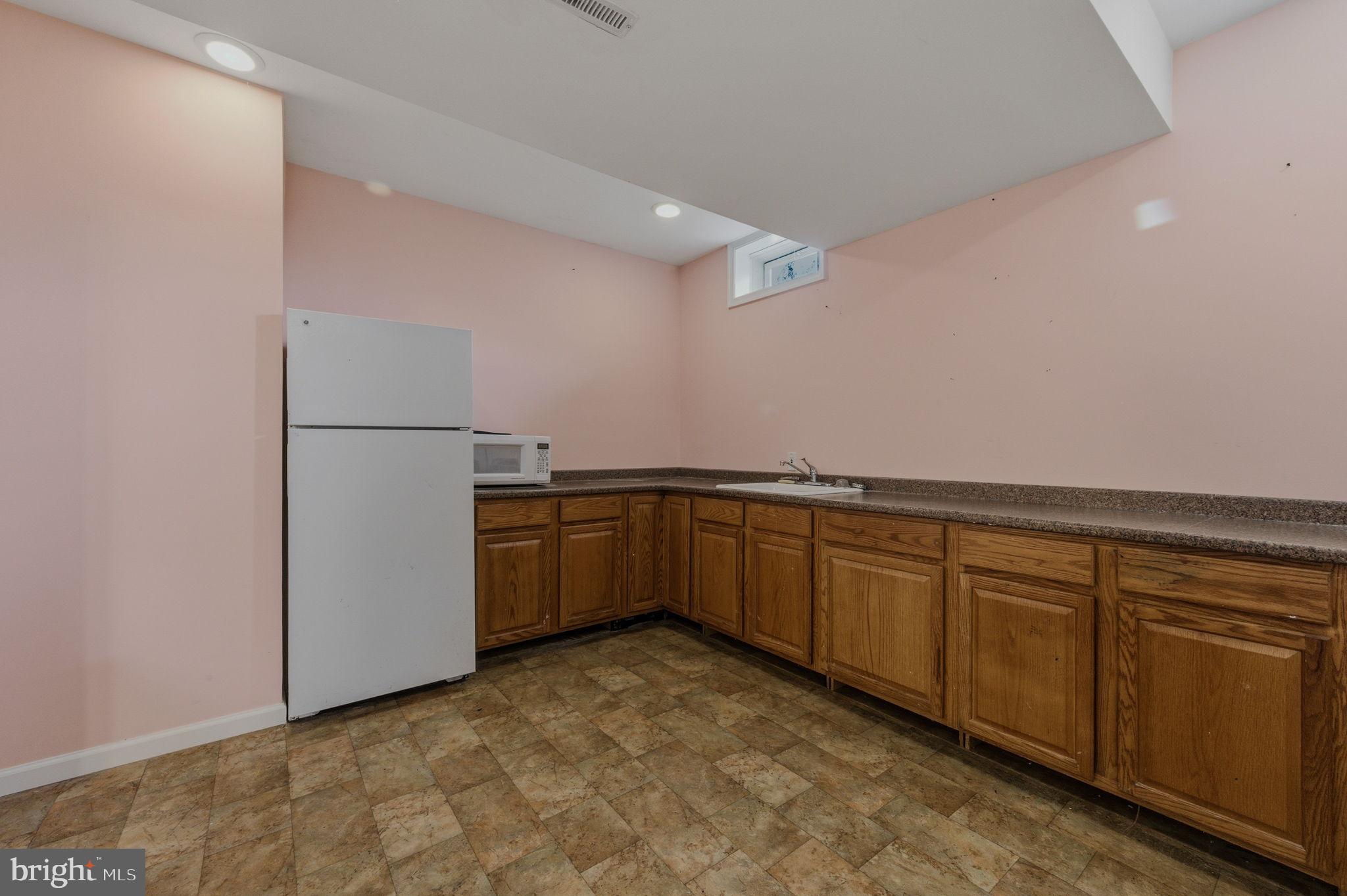 FARMINGTON - Residential