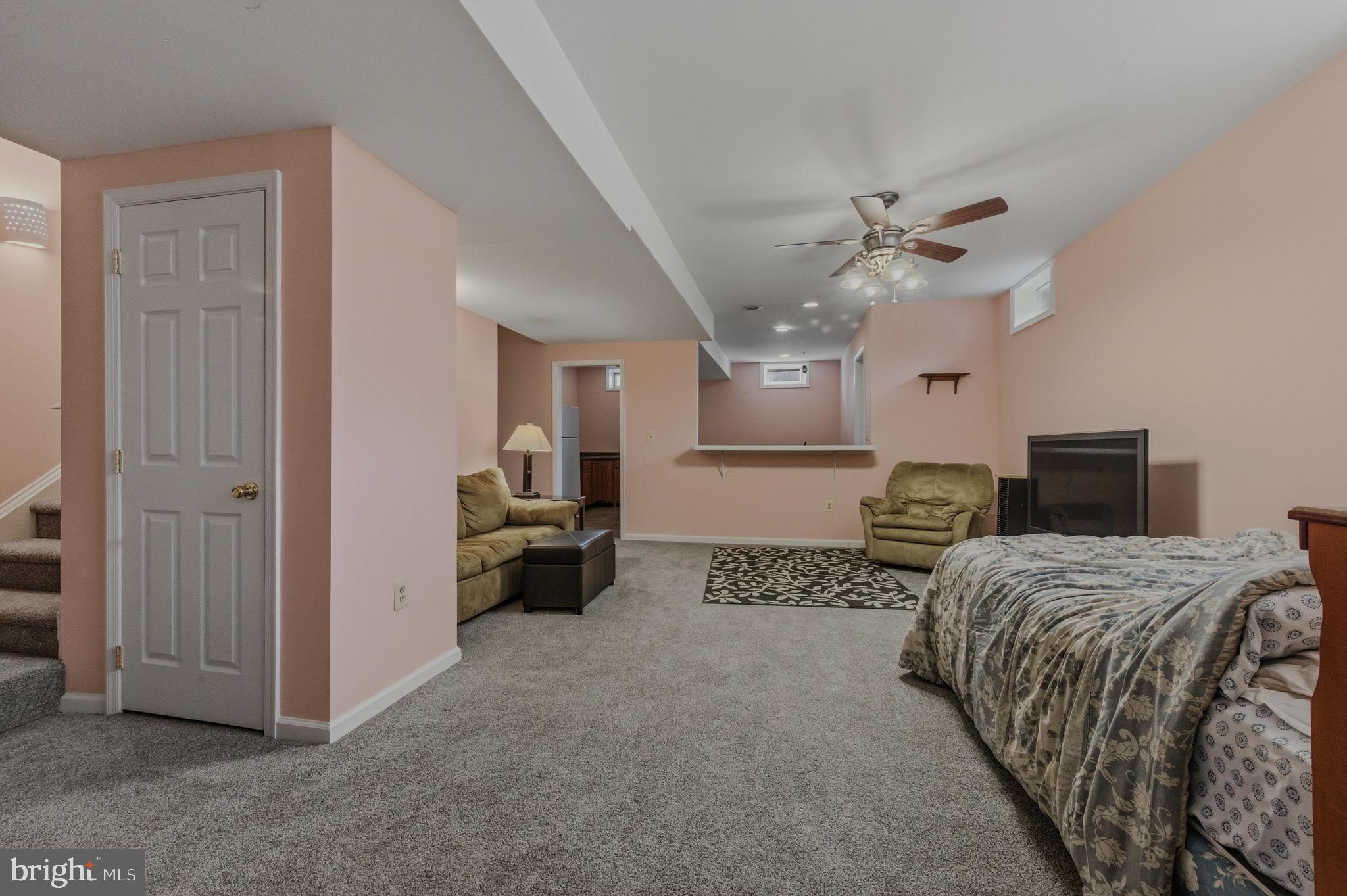 FARMINGTON - Residential