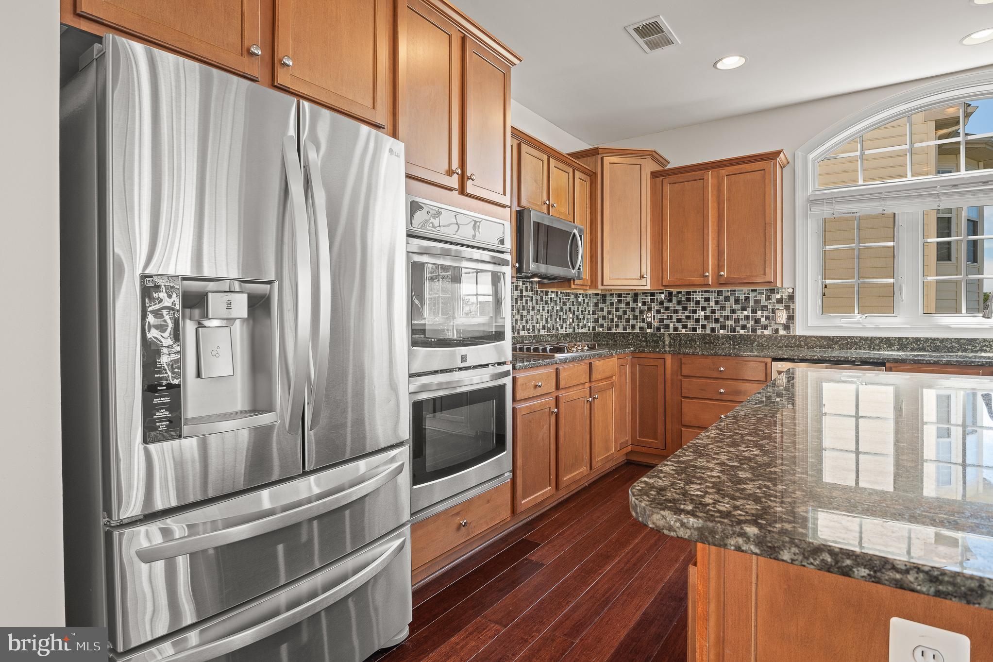 PORT POTOMAC - Residential