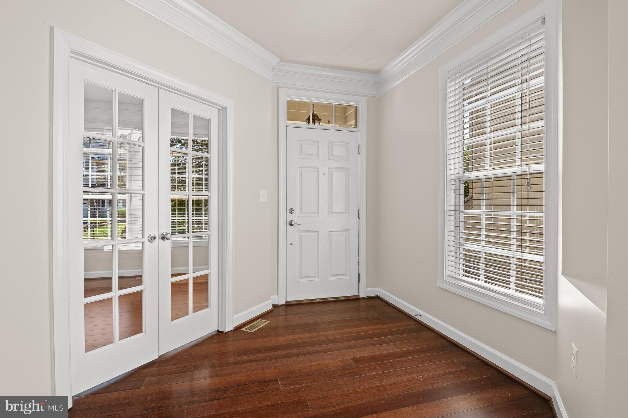 16862 REEF KNOT WAY