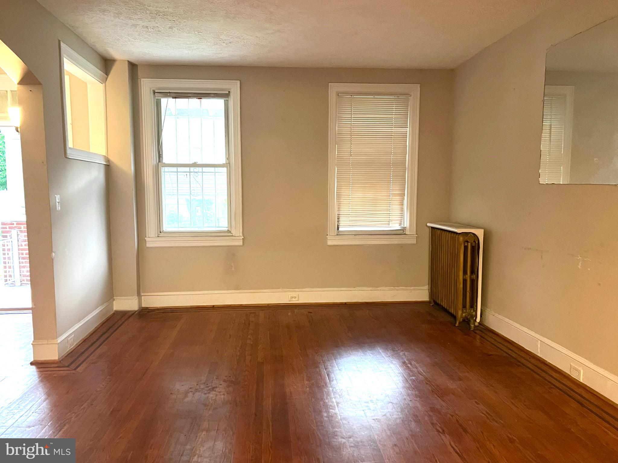 ROSEMONT - Residential