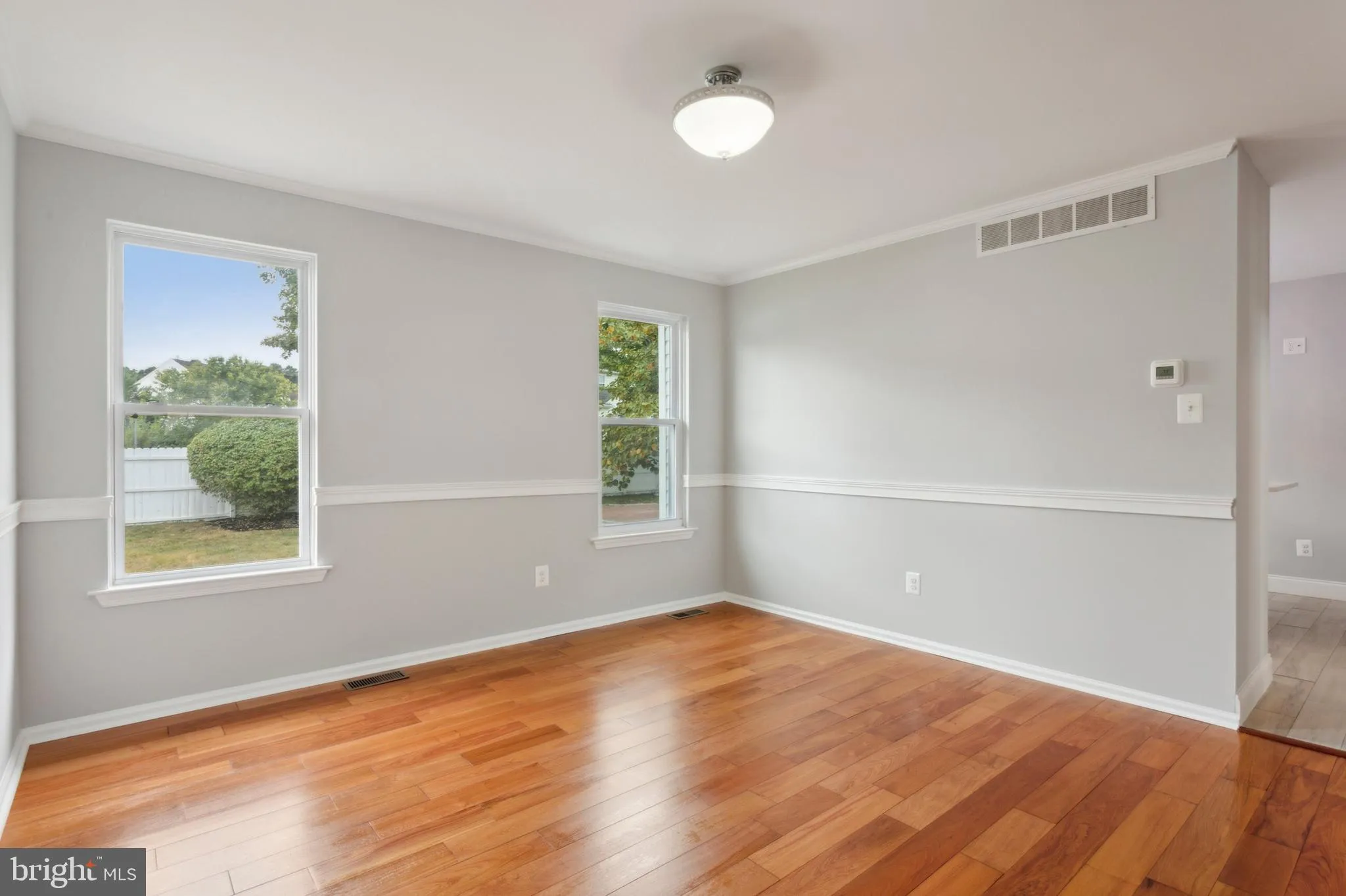 Sicklerville, New Jersey 08081, United States, 3 Bedrooms Bedrooms, ,3 BathroomsBathrooms,Residential,Pending,80231