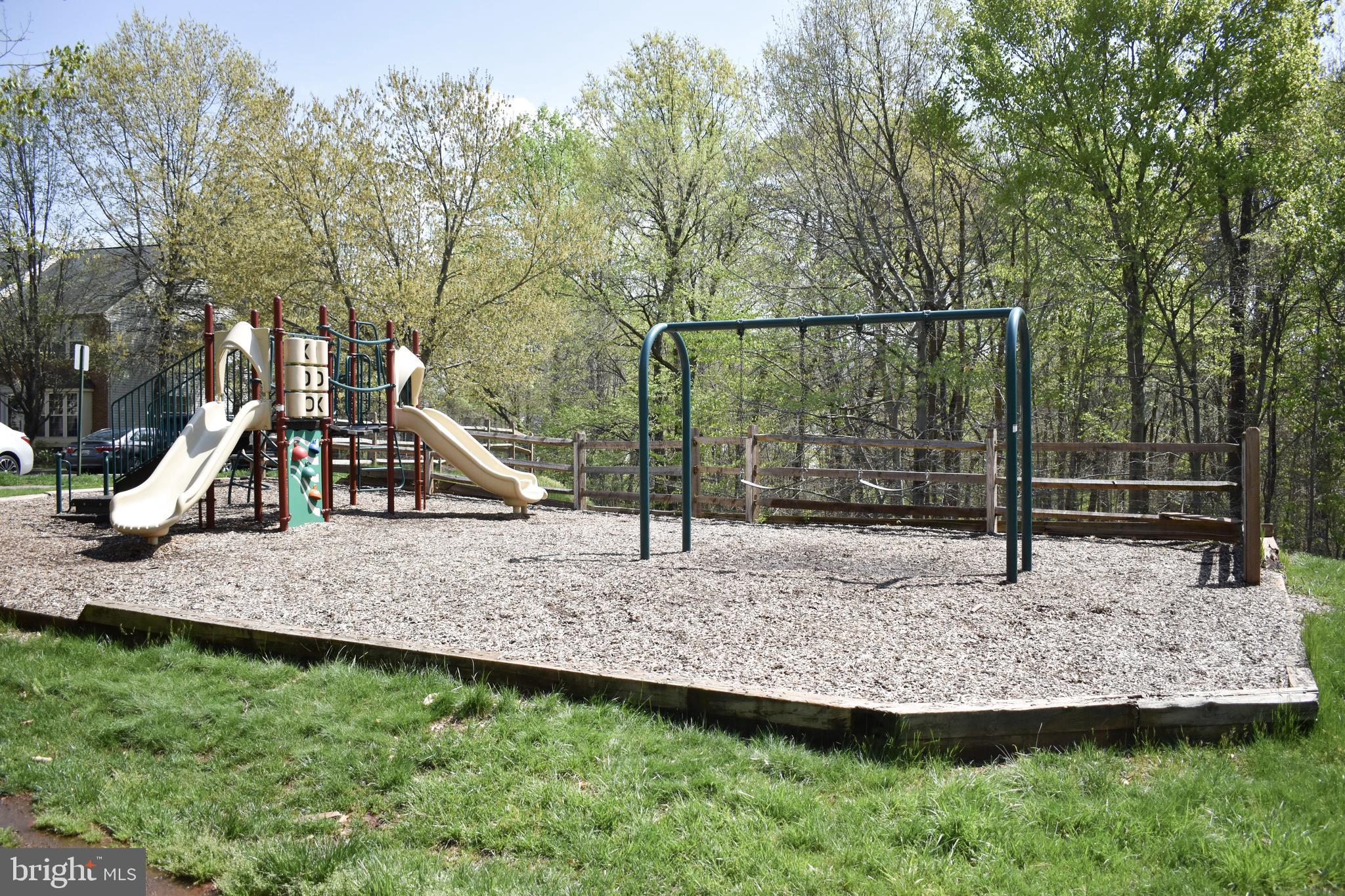 POTOMAC LAKES - Residential