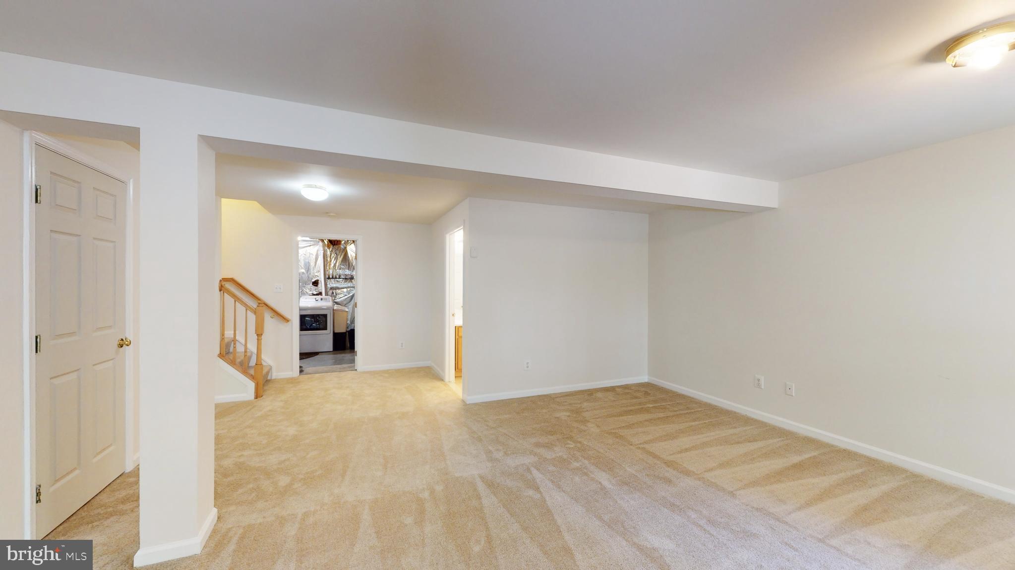 POTOMAC LAKES - Residential