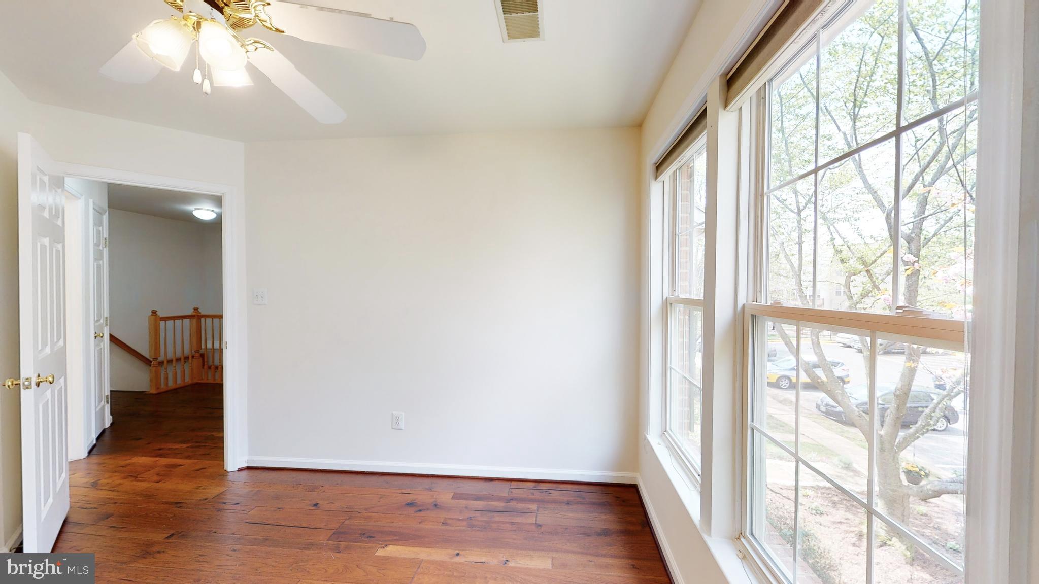 POTOMAC LAKES - Residential