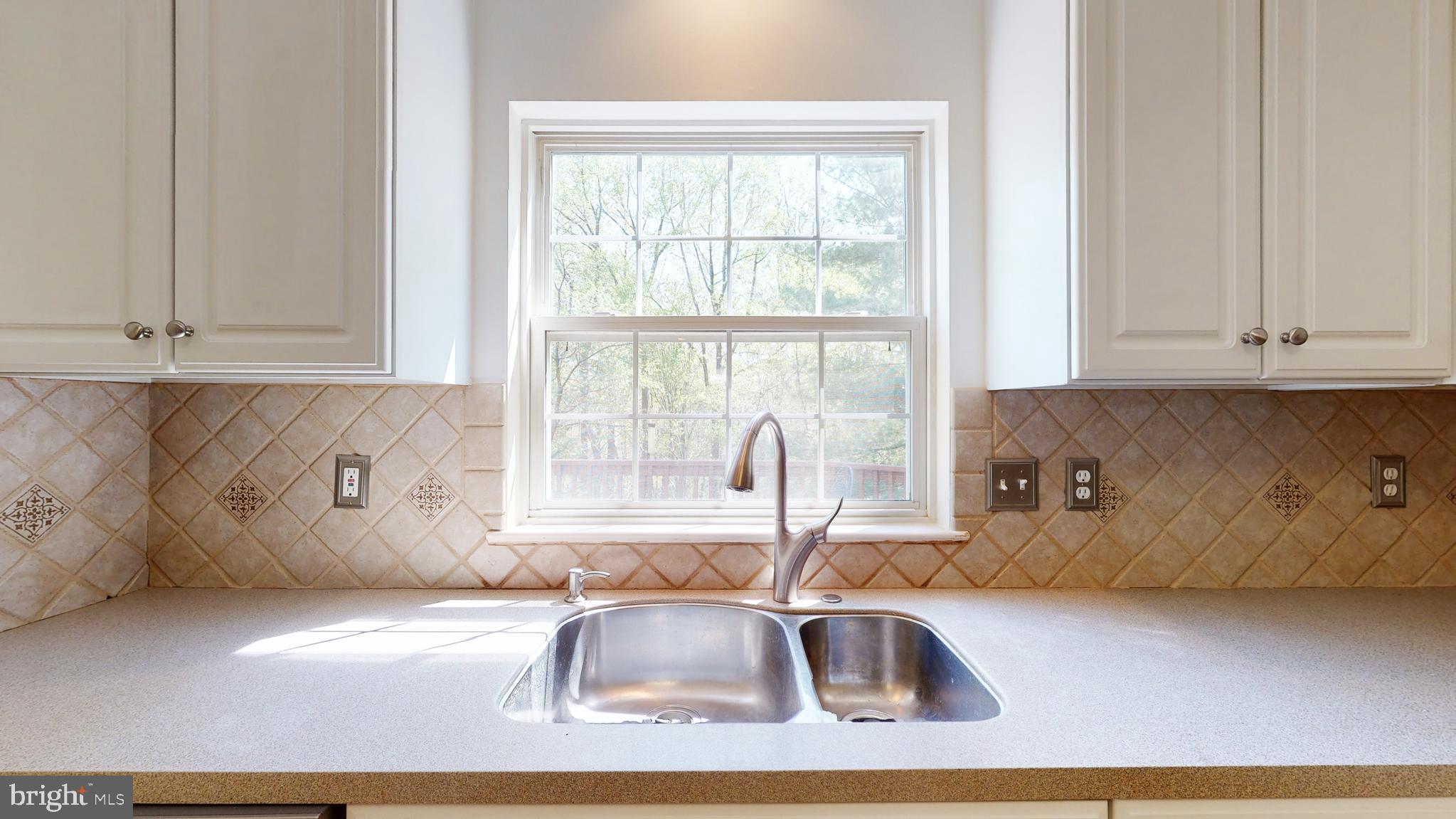 POTOMAC LAKES - Residential