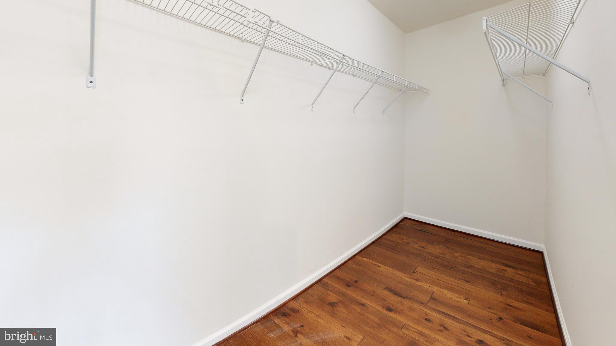 POTOMAC LAKES - Residential