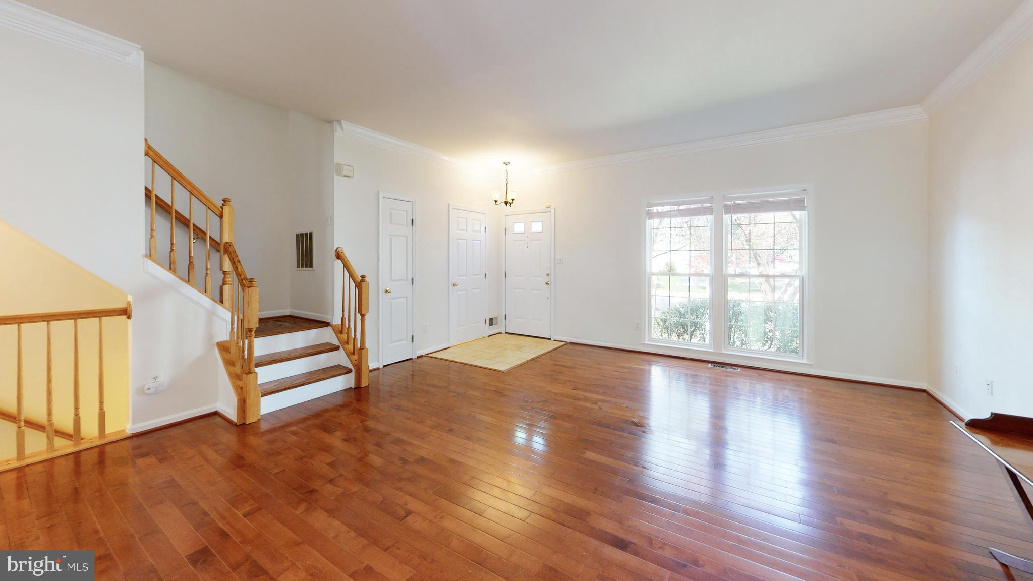 POTOMAC LAKES - Residential