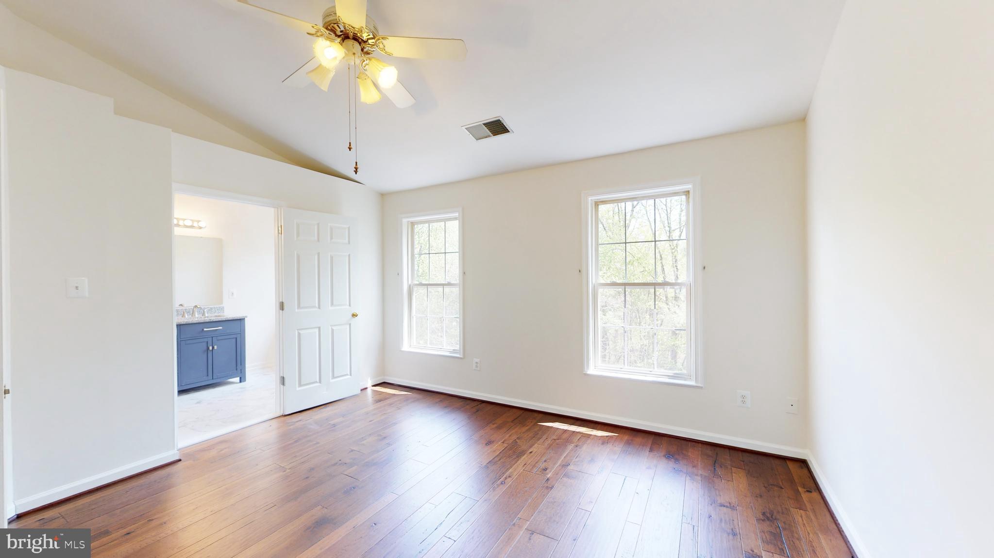 POTOMAC LAKES - Residential