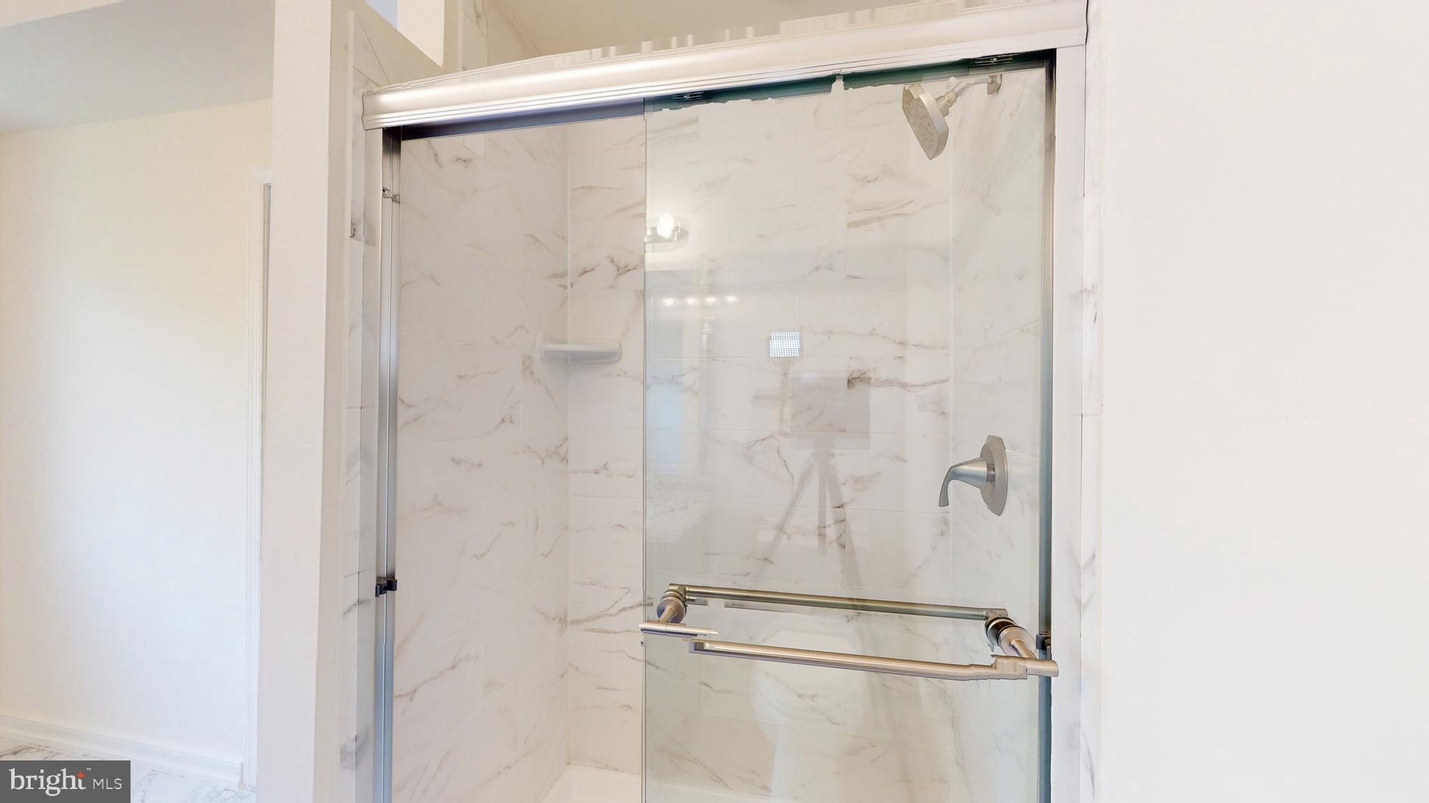 POTOMAC LAKES - Residential