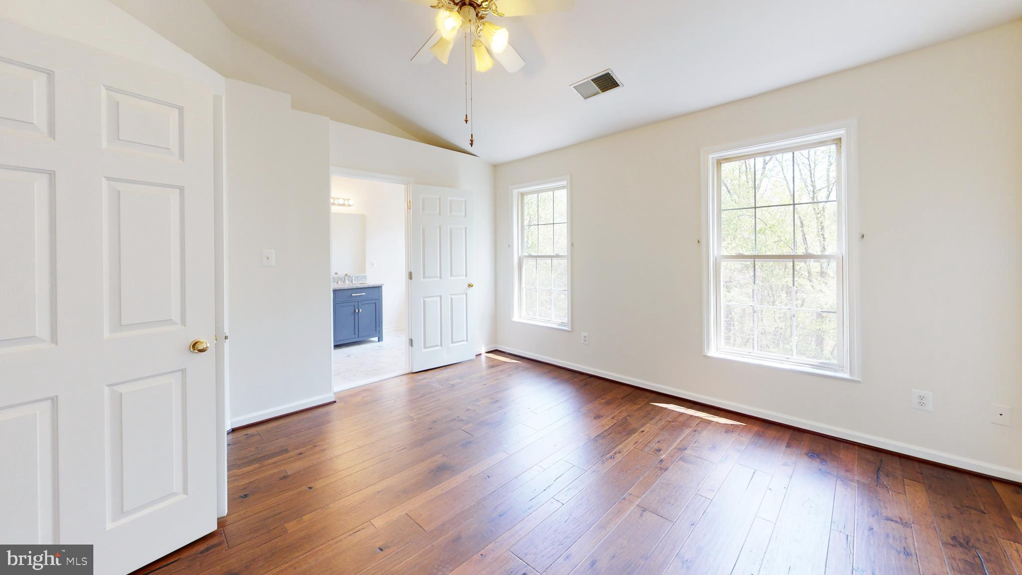 POTOMAC LAKES - Residential