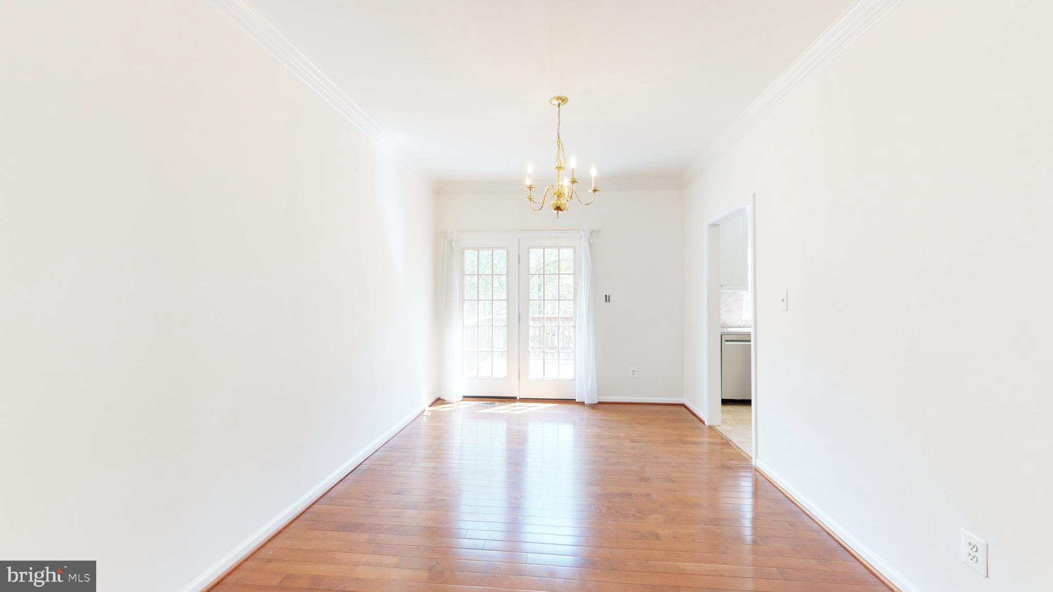 POTOMAC LAKES - Residential