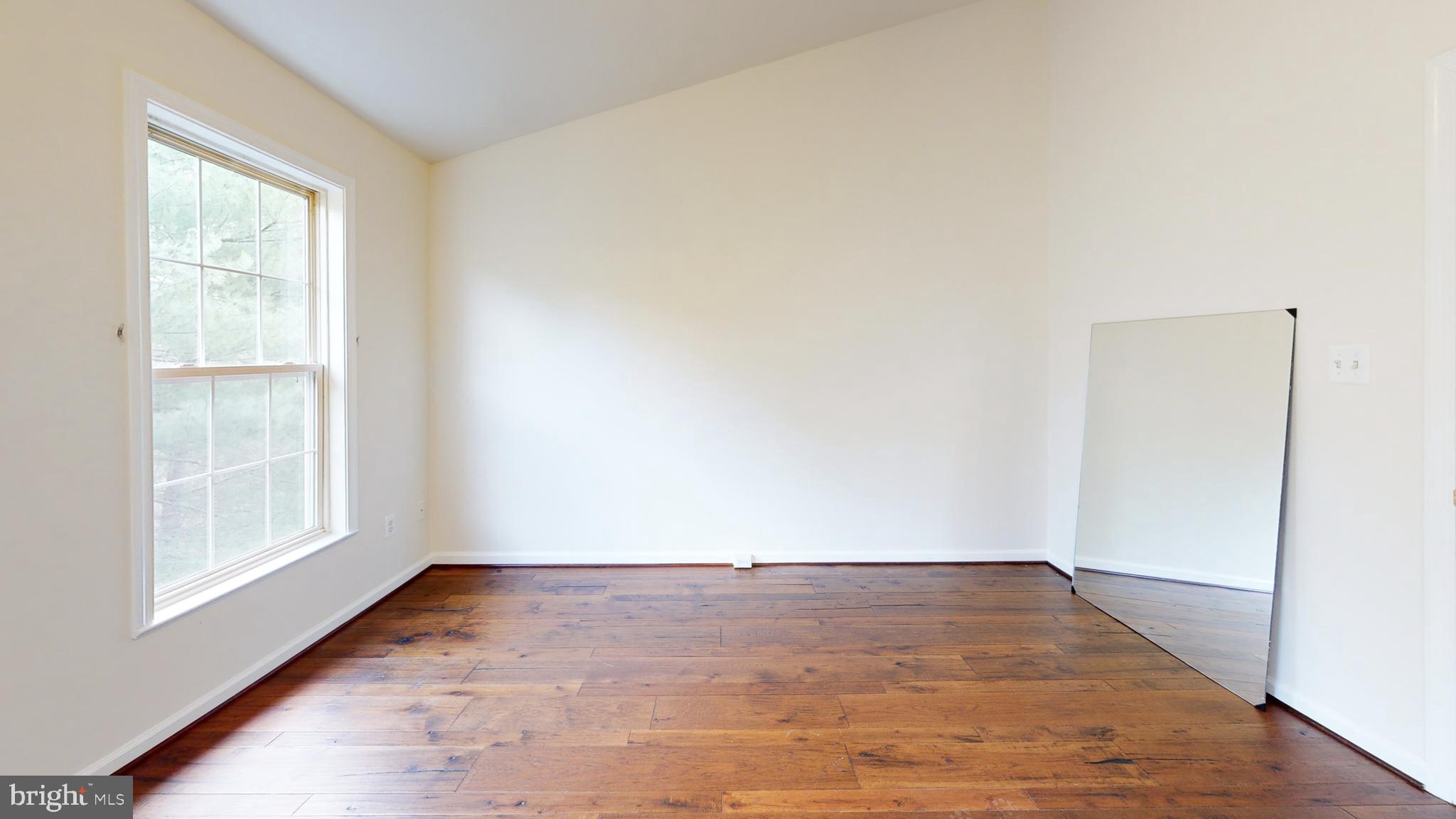 POTOMAC LAKES - Residential