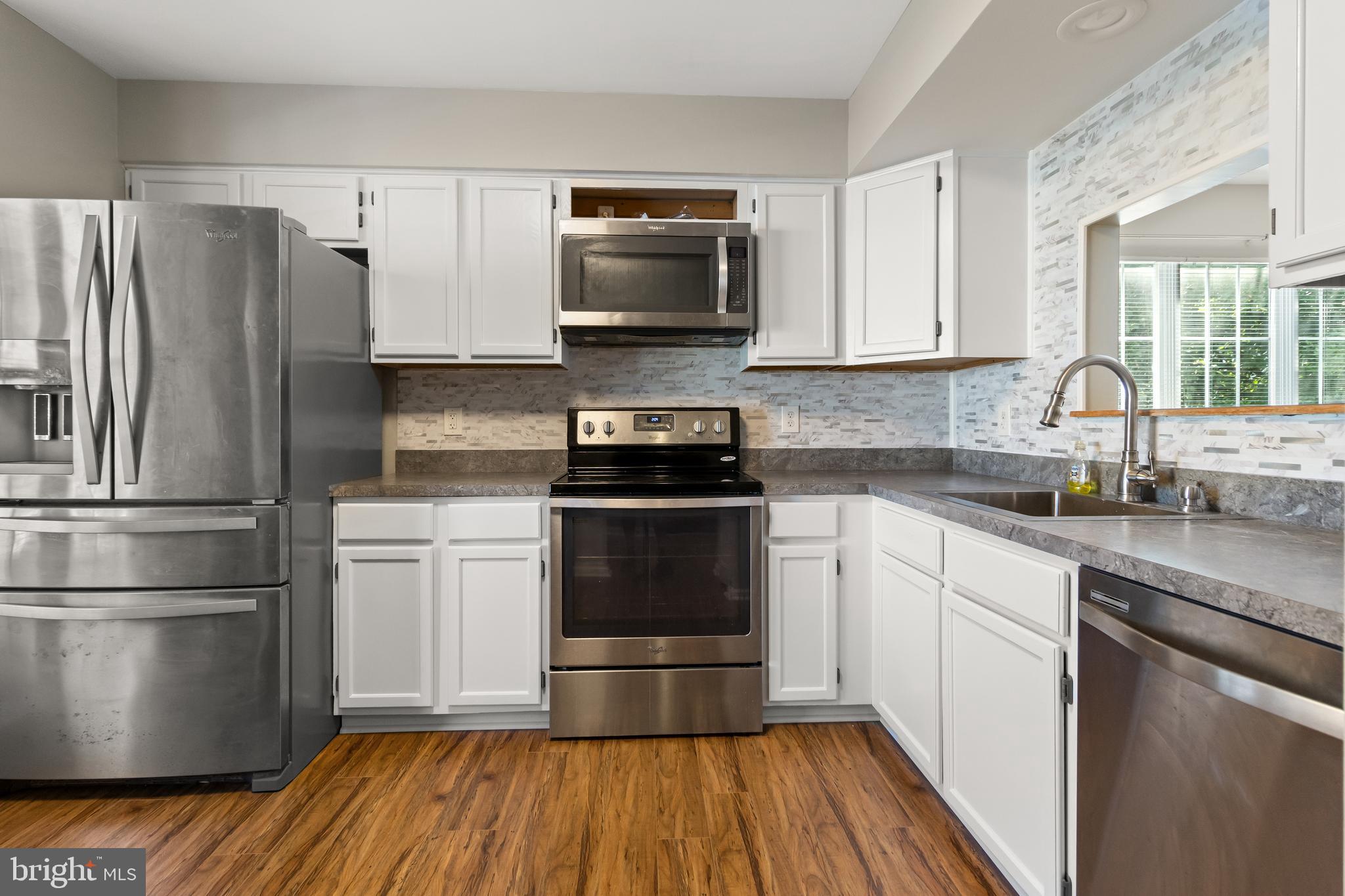 PRINCETON SQUARE PLAT FO - Residential Lease