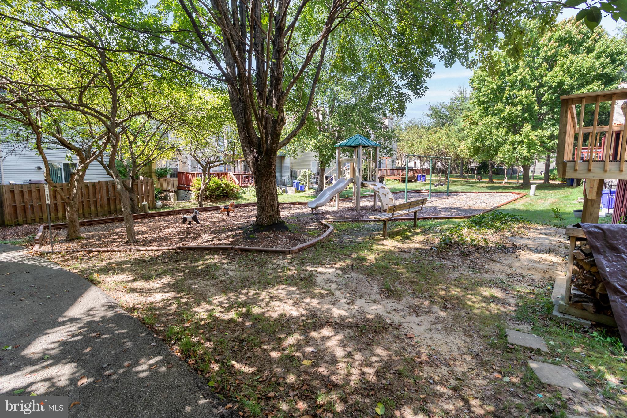 PRINCETON SQUARE PLAT FO - Residential Lease