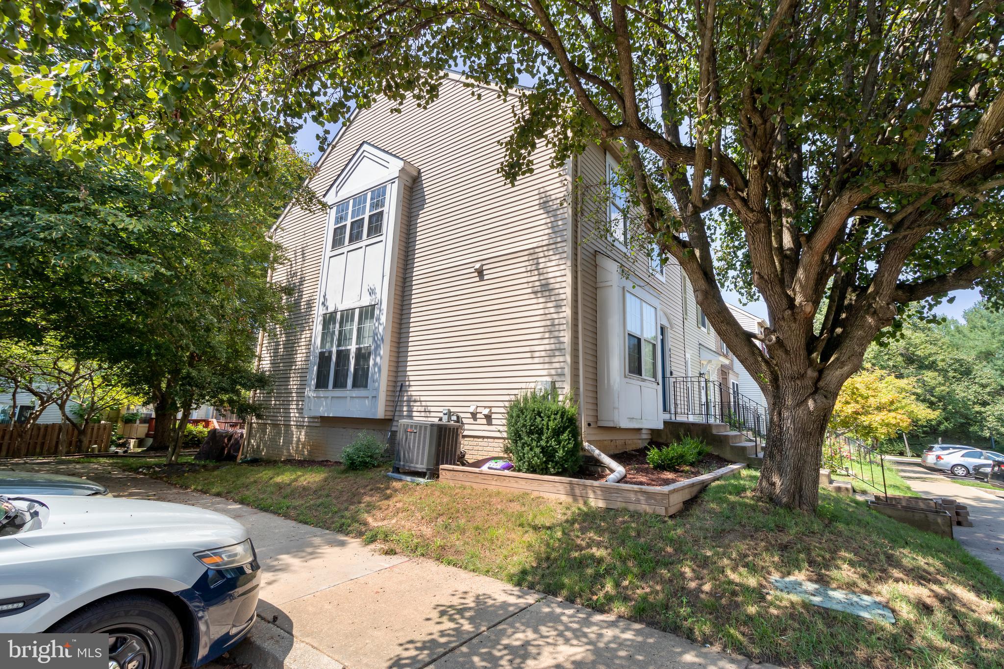 PRINCETON SQUARE PLAT FO - Residential Lease