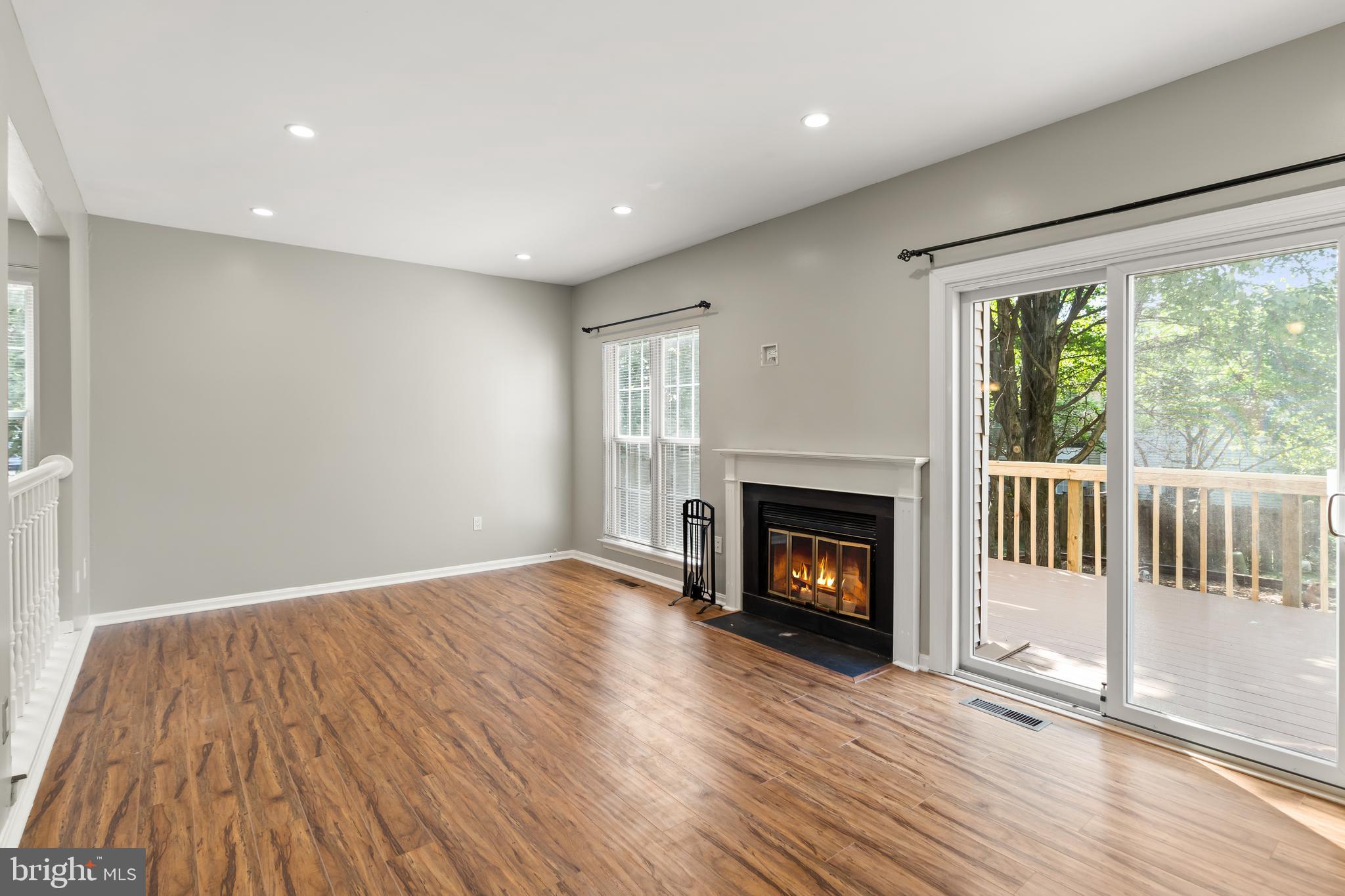 PRINCETON SQUARE PLAT FO - Residential Lease