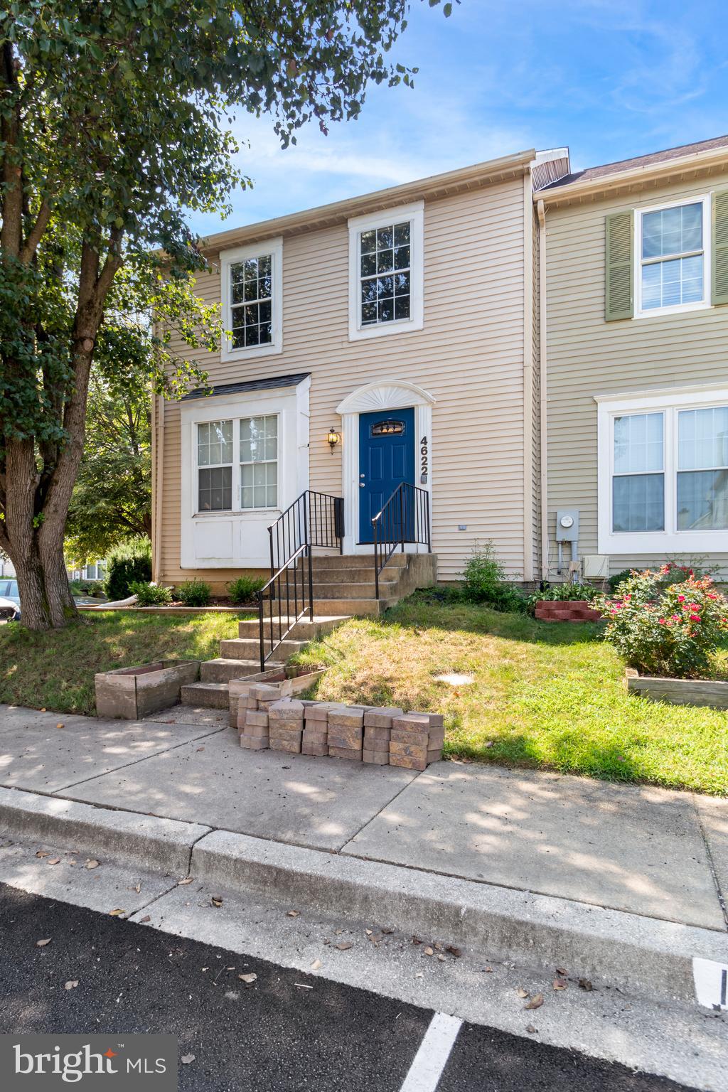 PRINCETON SQUARE PLAT FO - Residential Lease