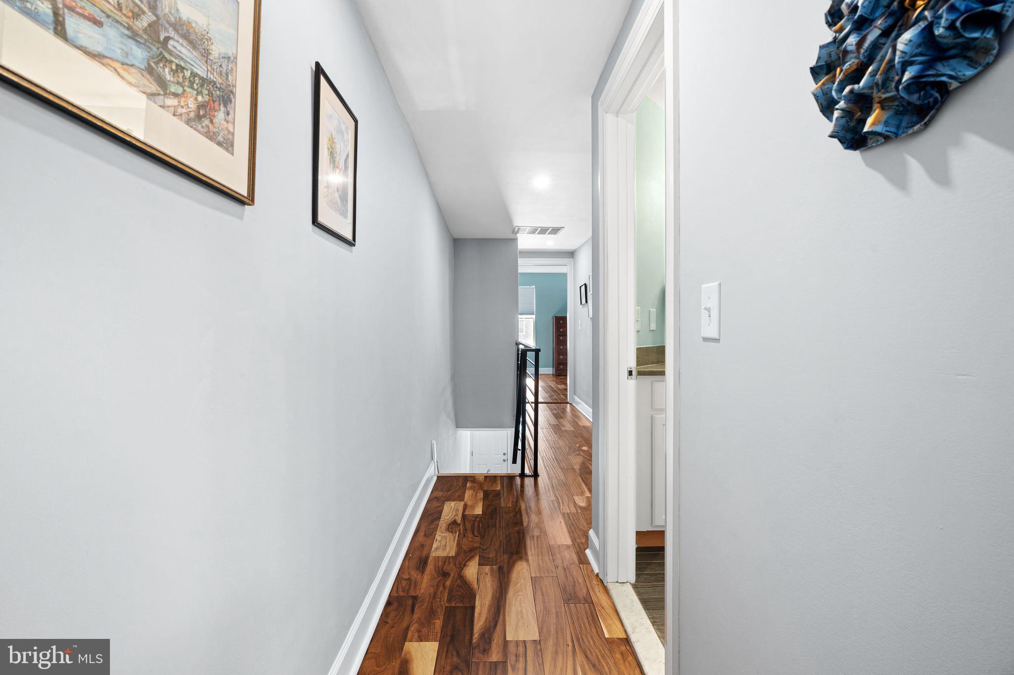 POINT BREEZE - Residential