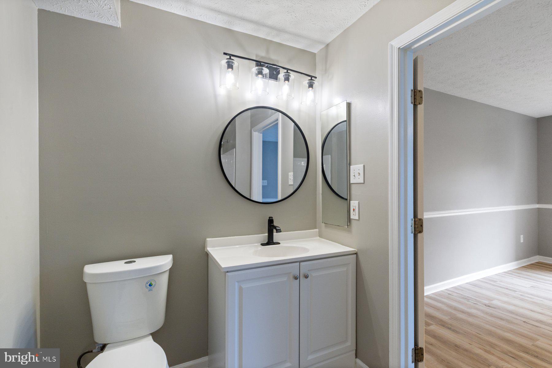 RIDERS RIDGE - Residential