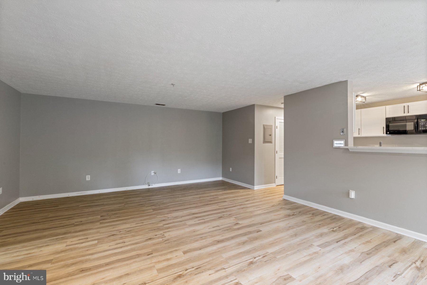 RIDERS RIDGE - Residential