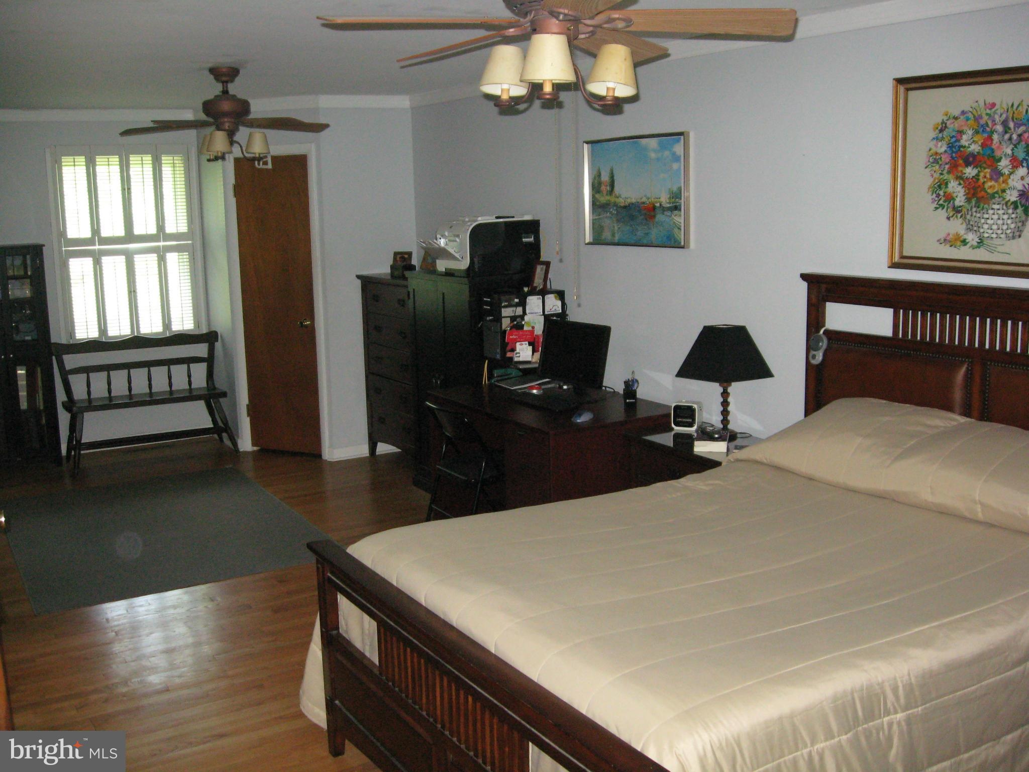 WALNUT RIDGE - Residential