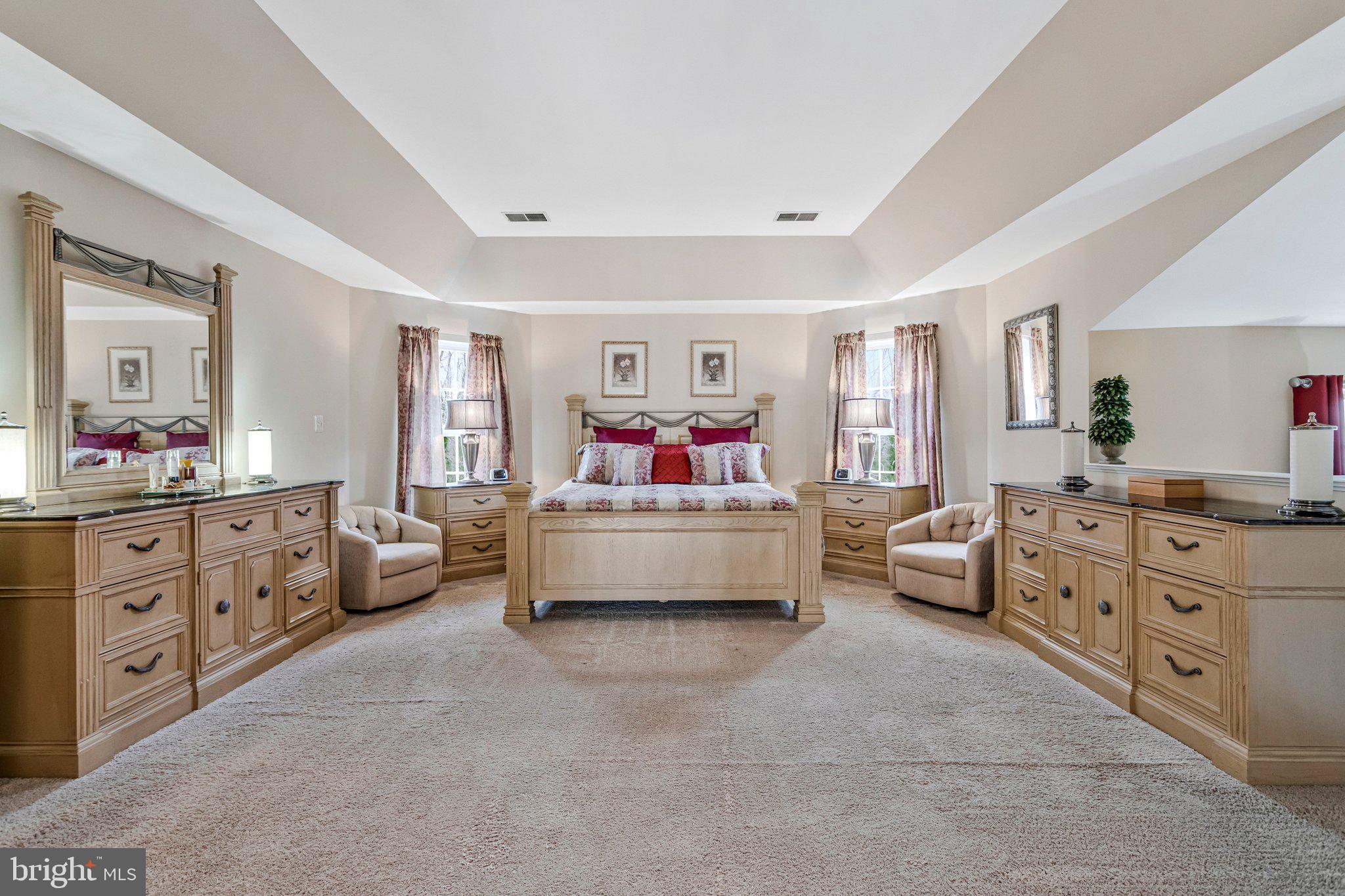 LONGMEADE SUB - Residential