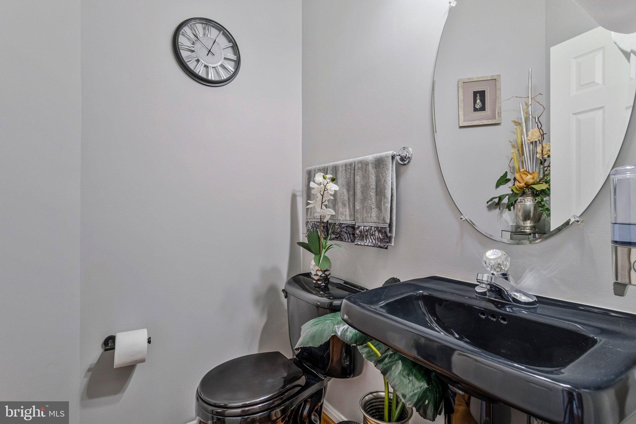 LONGMEADE SUB - Residential