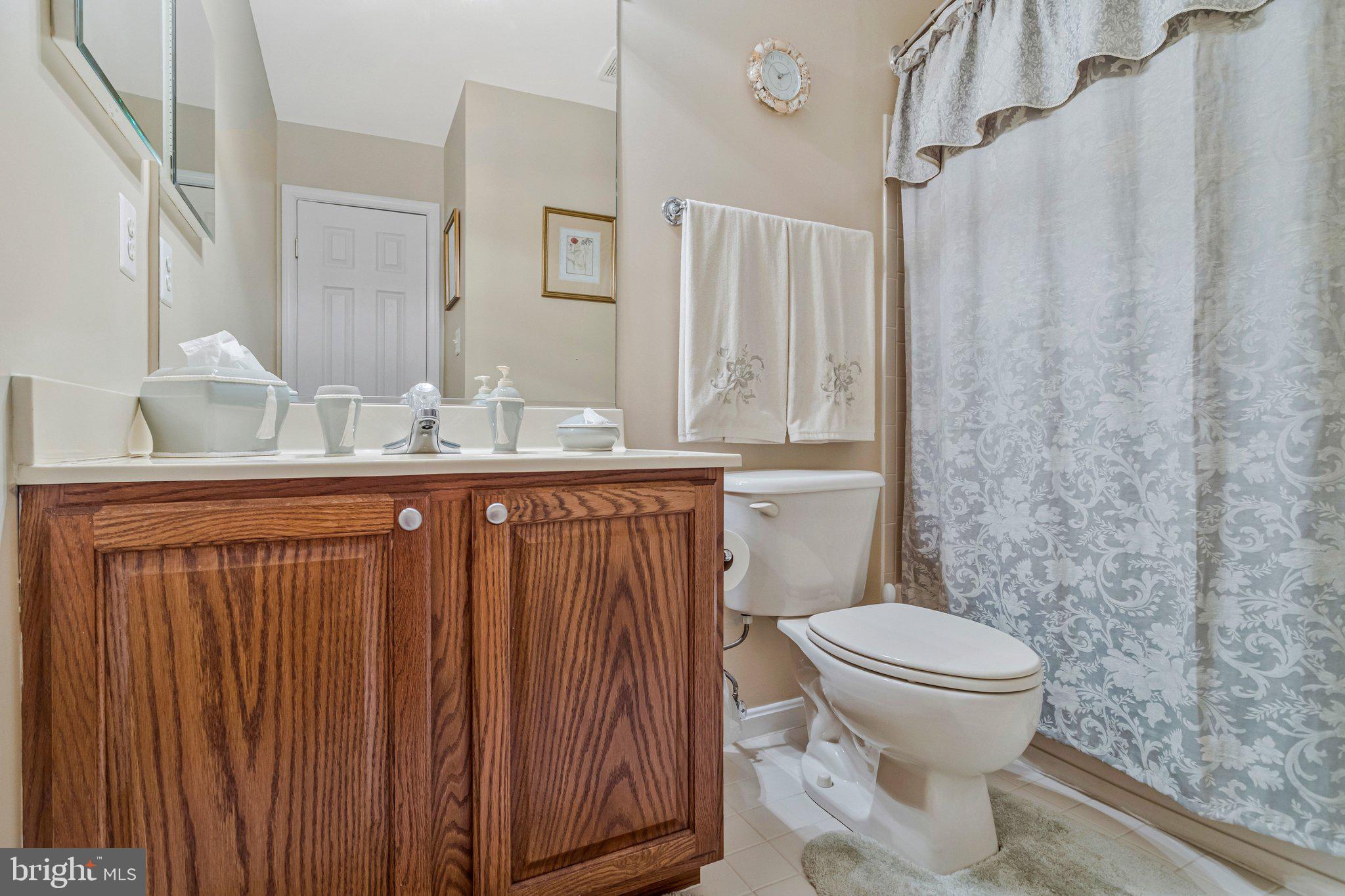 LONGMEADE SUB - Residential